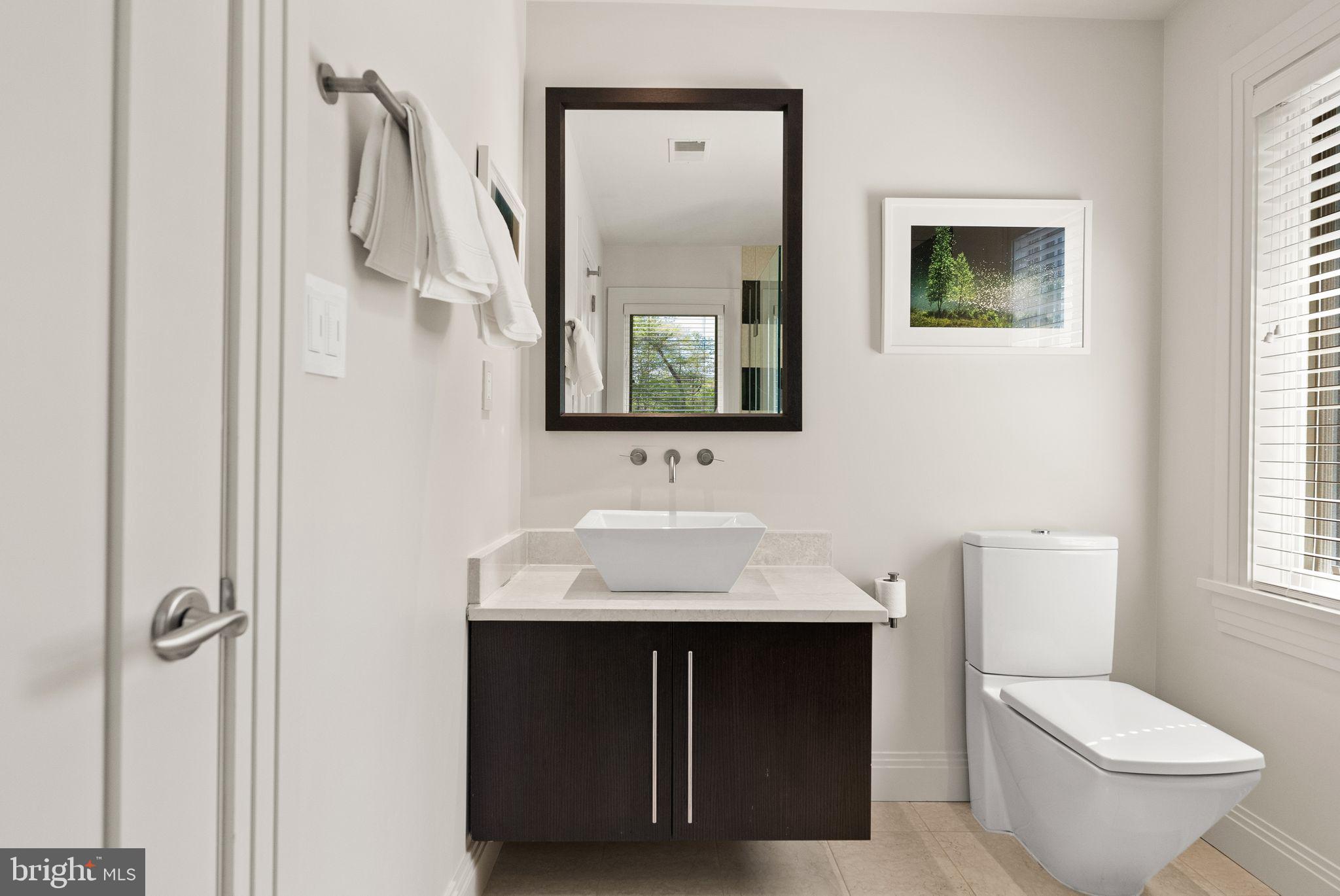 BANNOCKBURN ESTATES - Residential