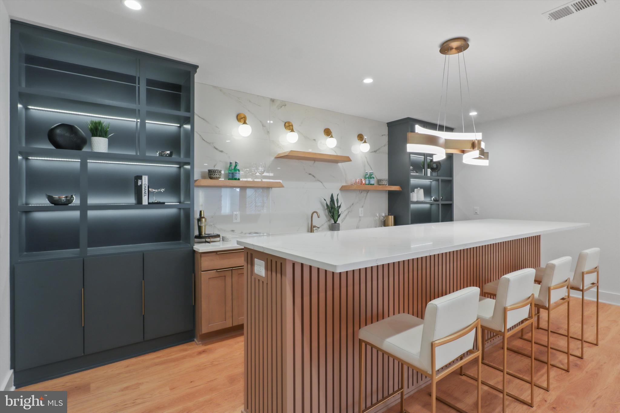 LITTLE VIENNA ESTATES - Residential