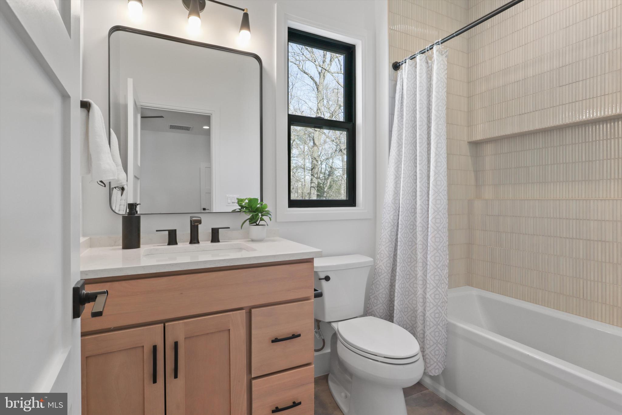 LITTLE VIENNA ESTATES - Residential