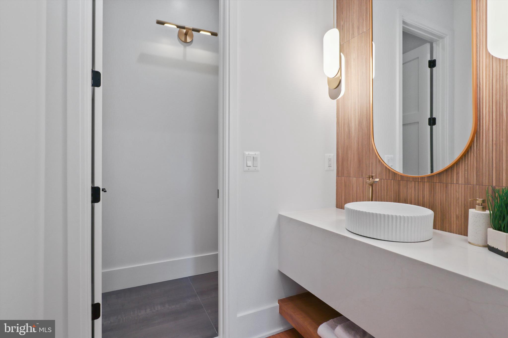 LITTLE VIENNA ESTATES - Residential