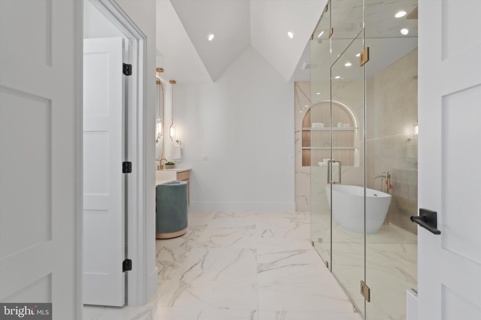 LITTLE VIENNA ESTATES - Residential