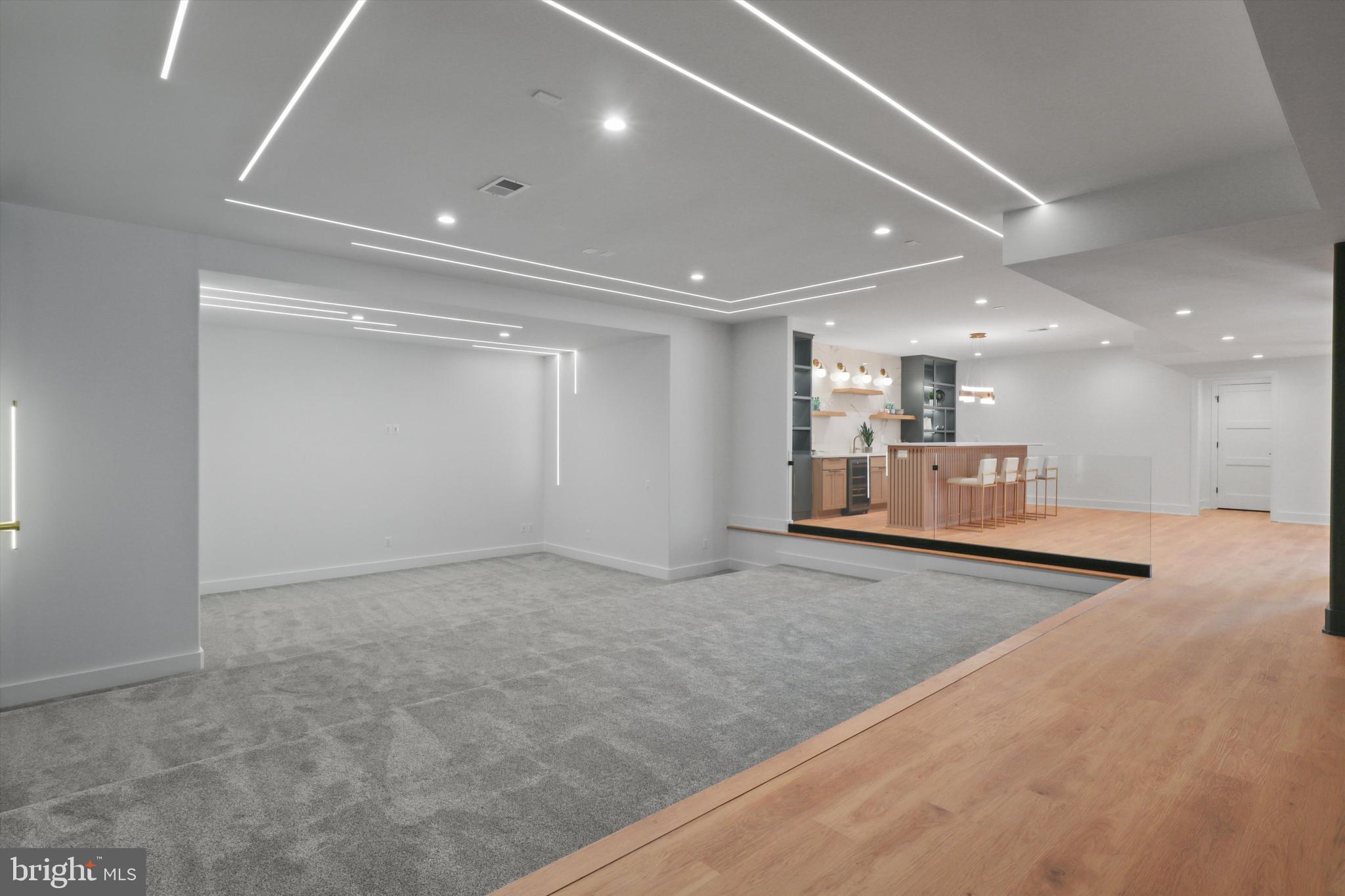 LITTLE VIENNA ESTATES - Residential