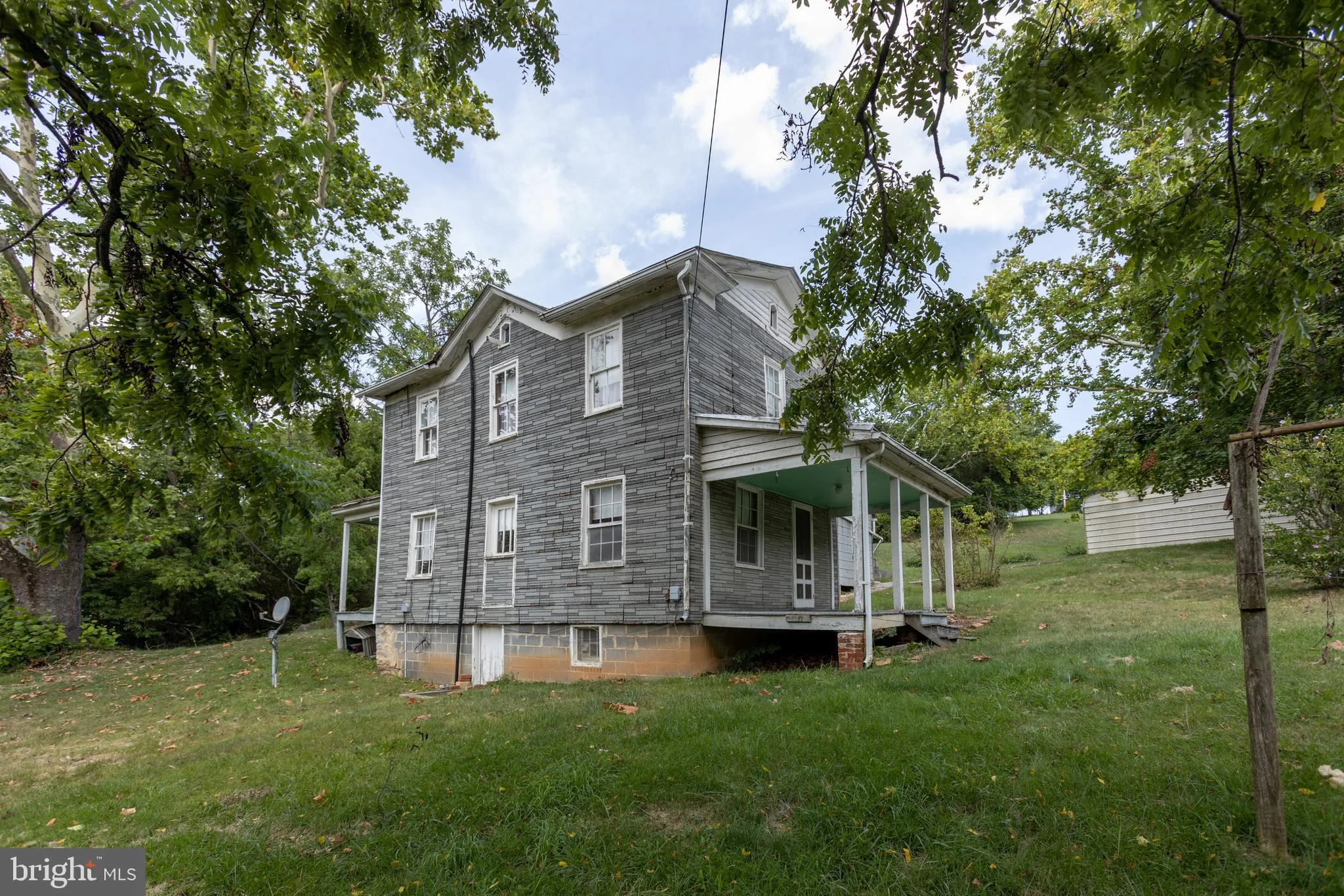Address Not Available from Listing Broker, Strasburg, VA 22657