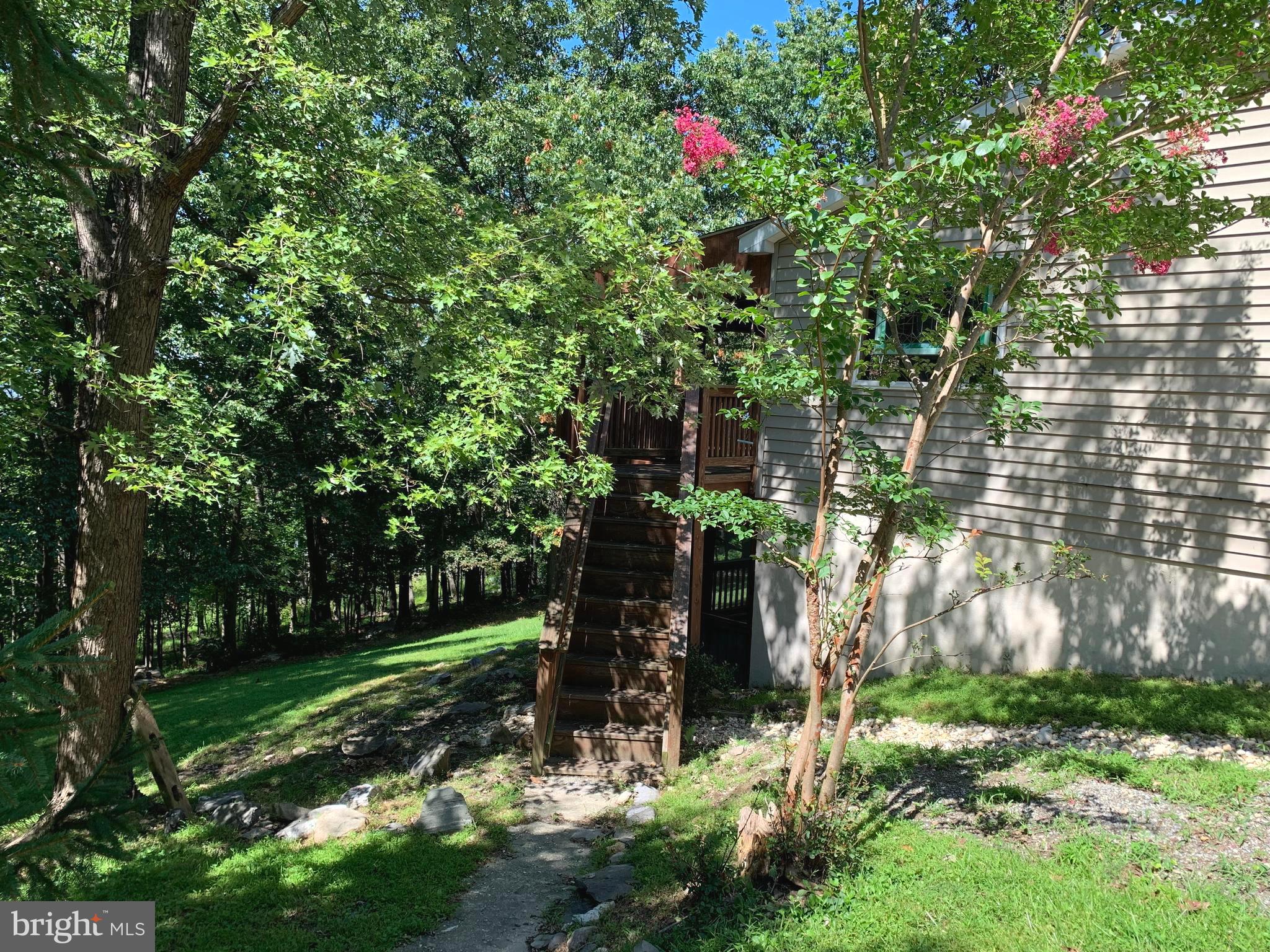 SHANNONDALE - Residential