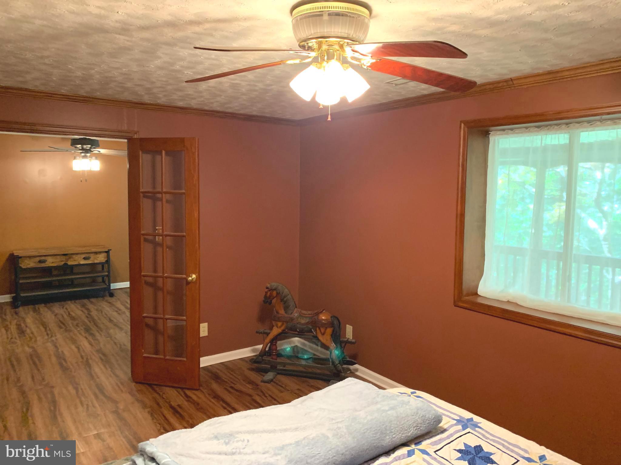 SHANNONDALE - Residential