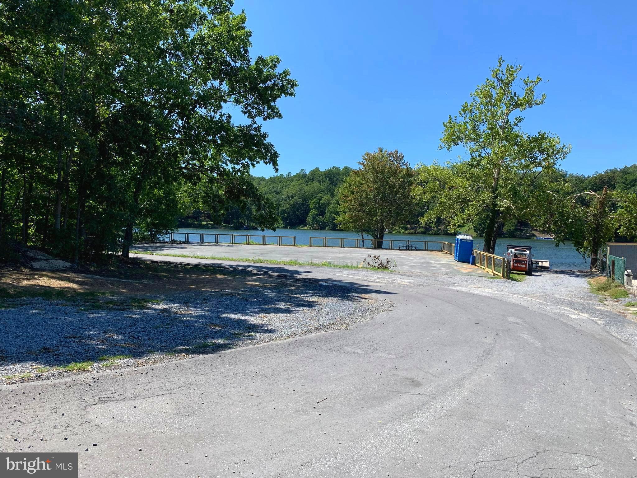 SHANNONDALE - Residential