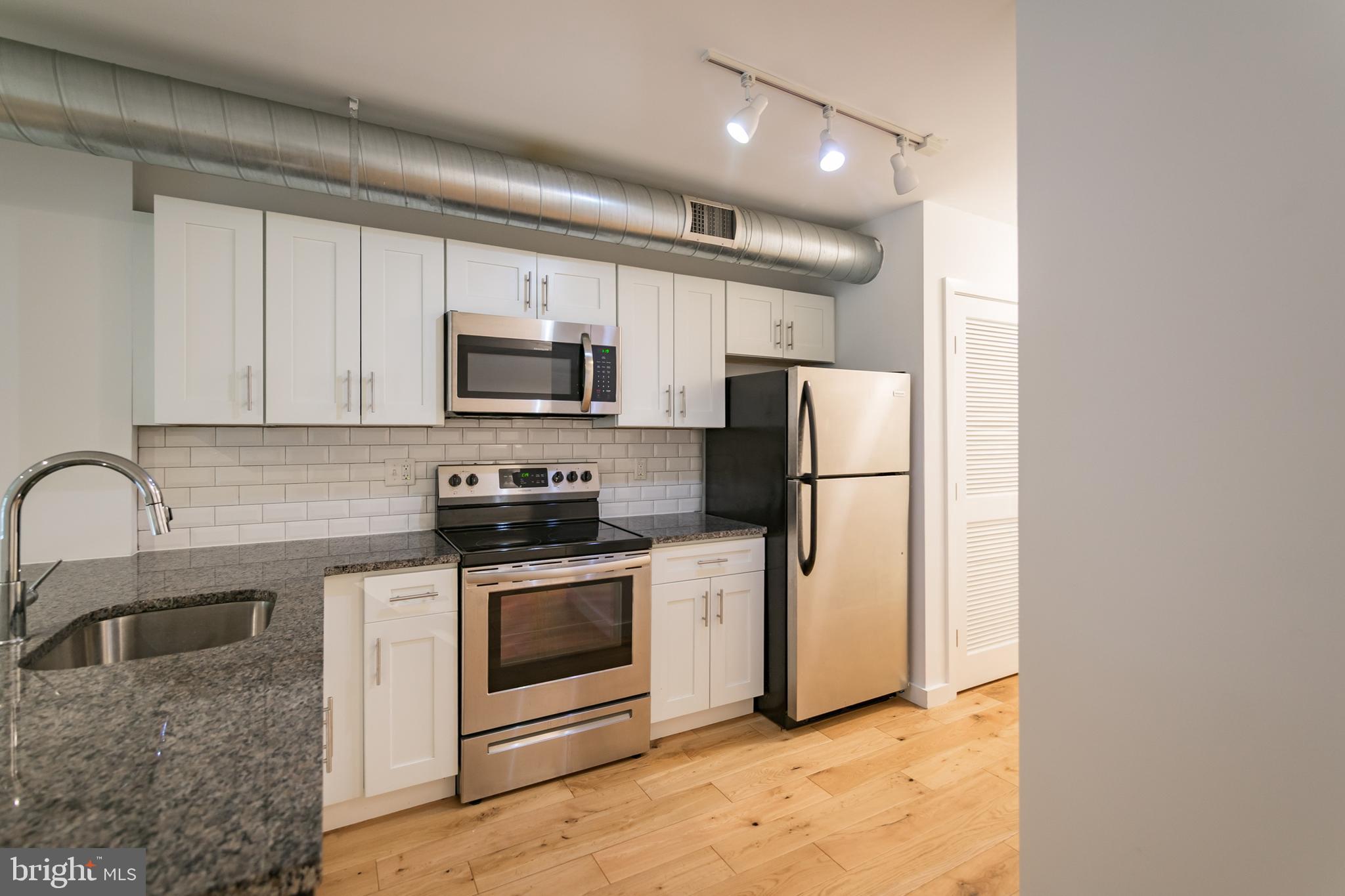 OLD CITY - Residential Lease