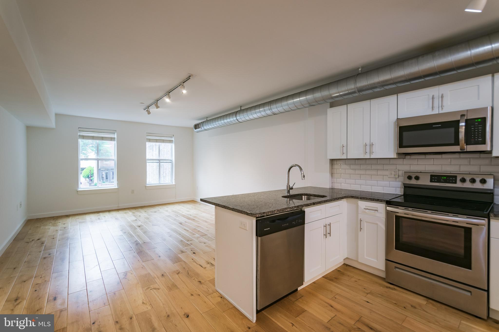 OLD CITY - Residential Lease