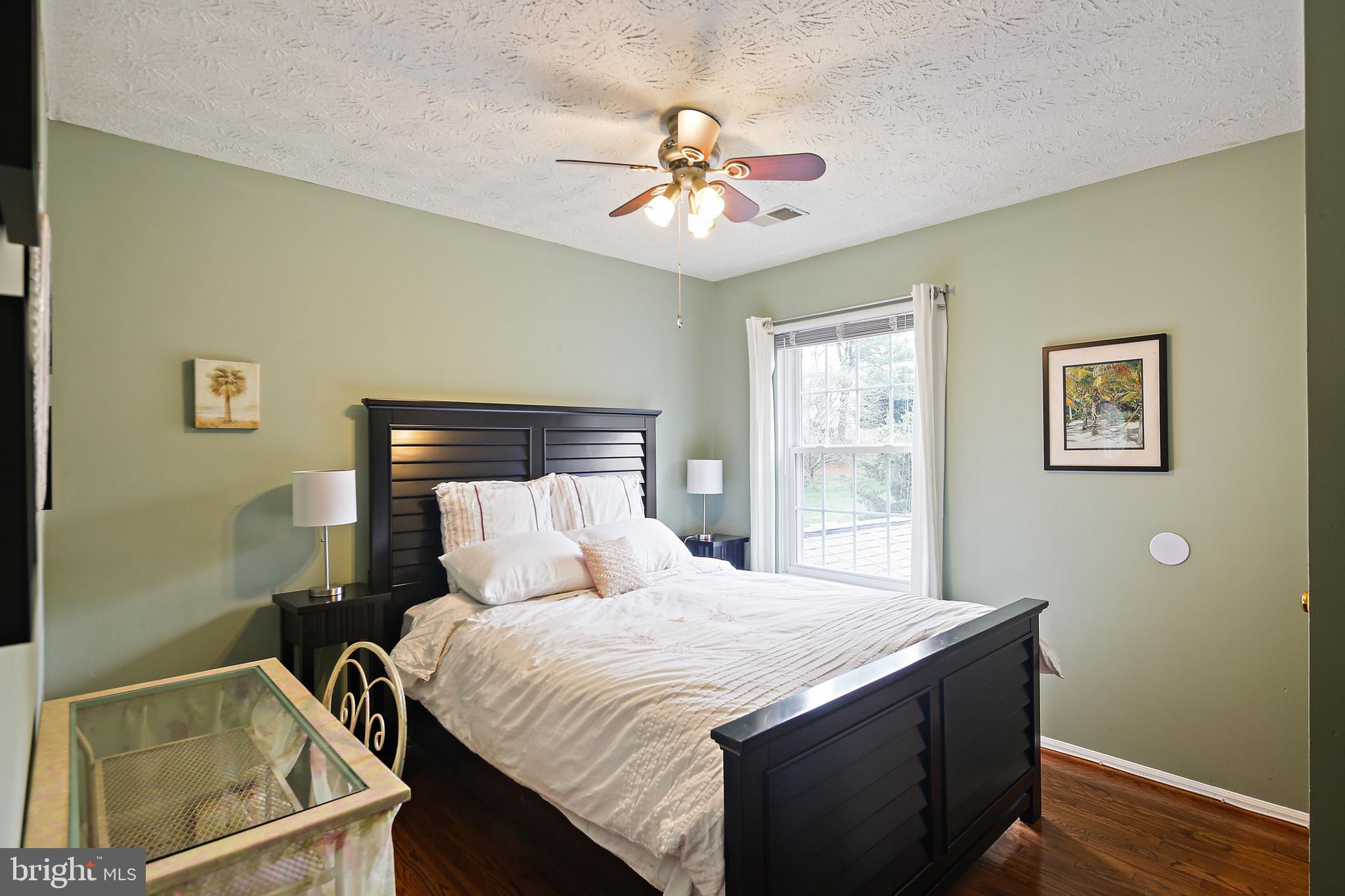 DUFIEF MILL ESTATES - Residential