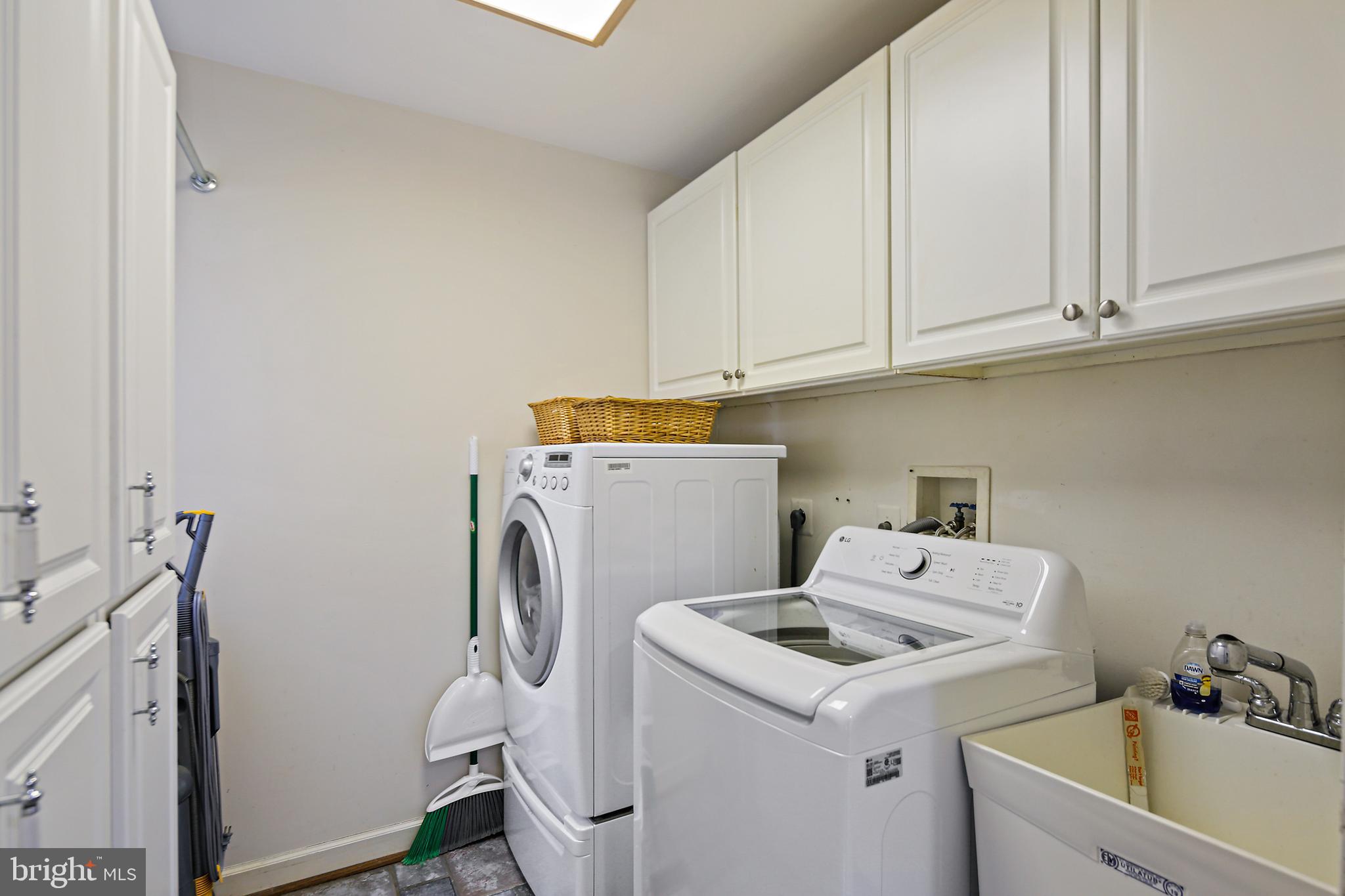 DUFIEF MILL ESTATES - Residential