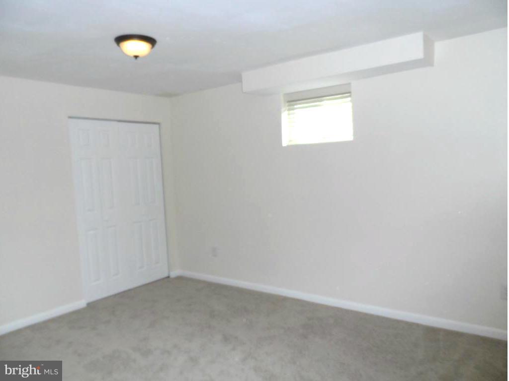 NETHERDALE - Residential Lease