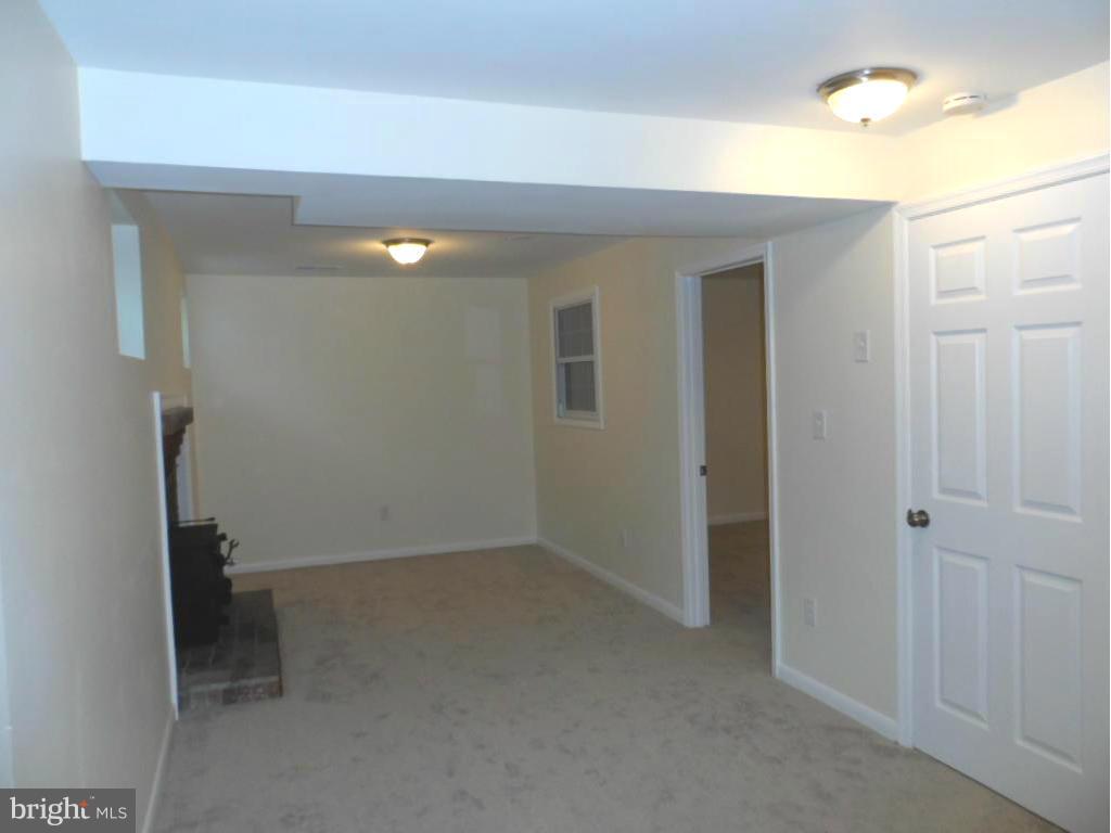 NETHERDALE - Residential Lease