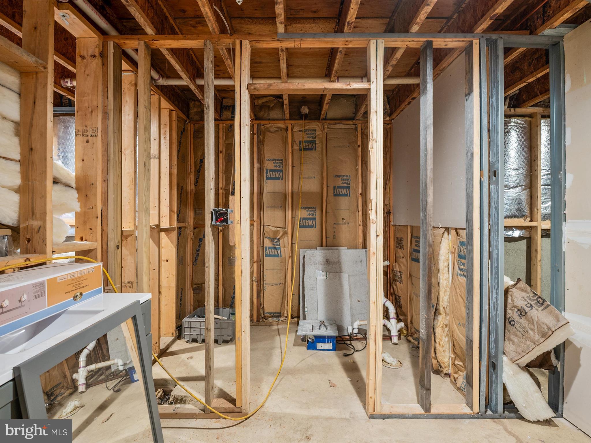 FOREST FIELD - Residential