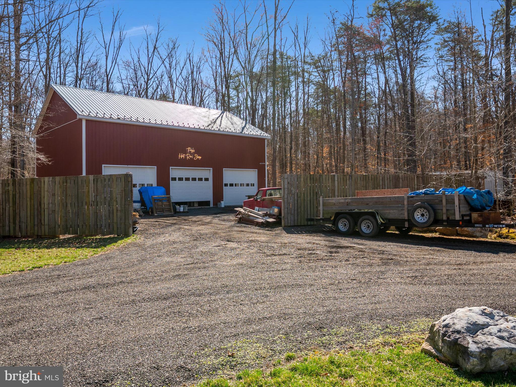 FOREST FIELD - Residential