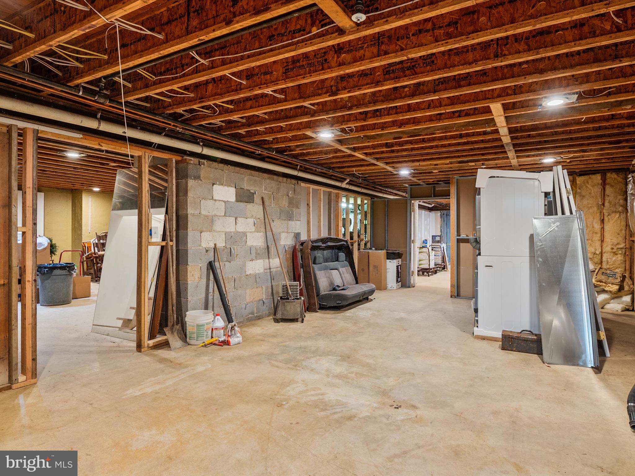 FOREST FIELD - Residential