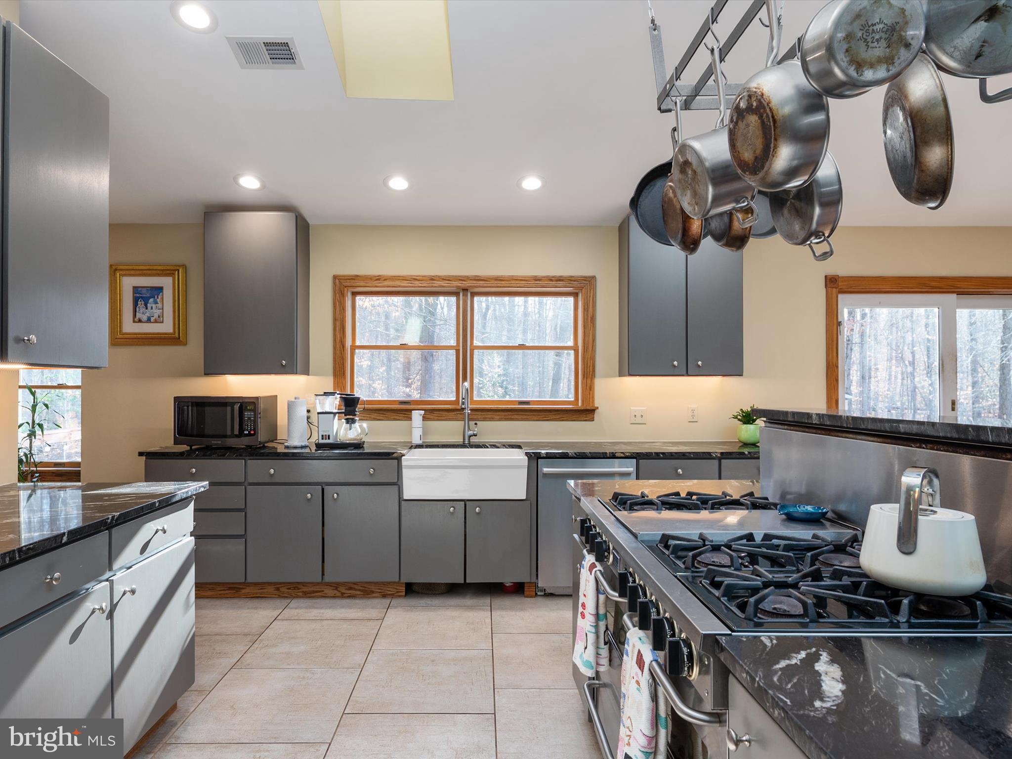 FOREST FIELD - Residential