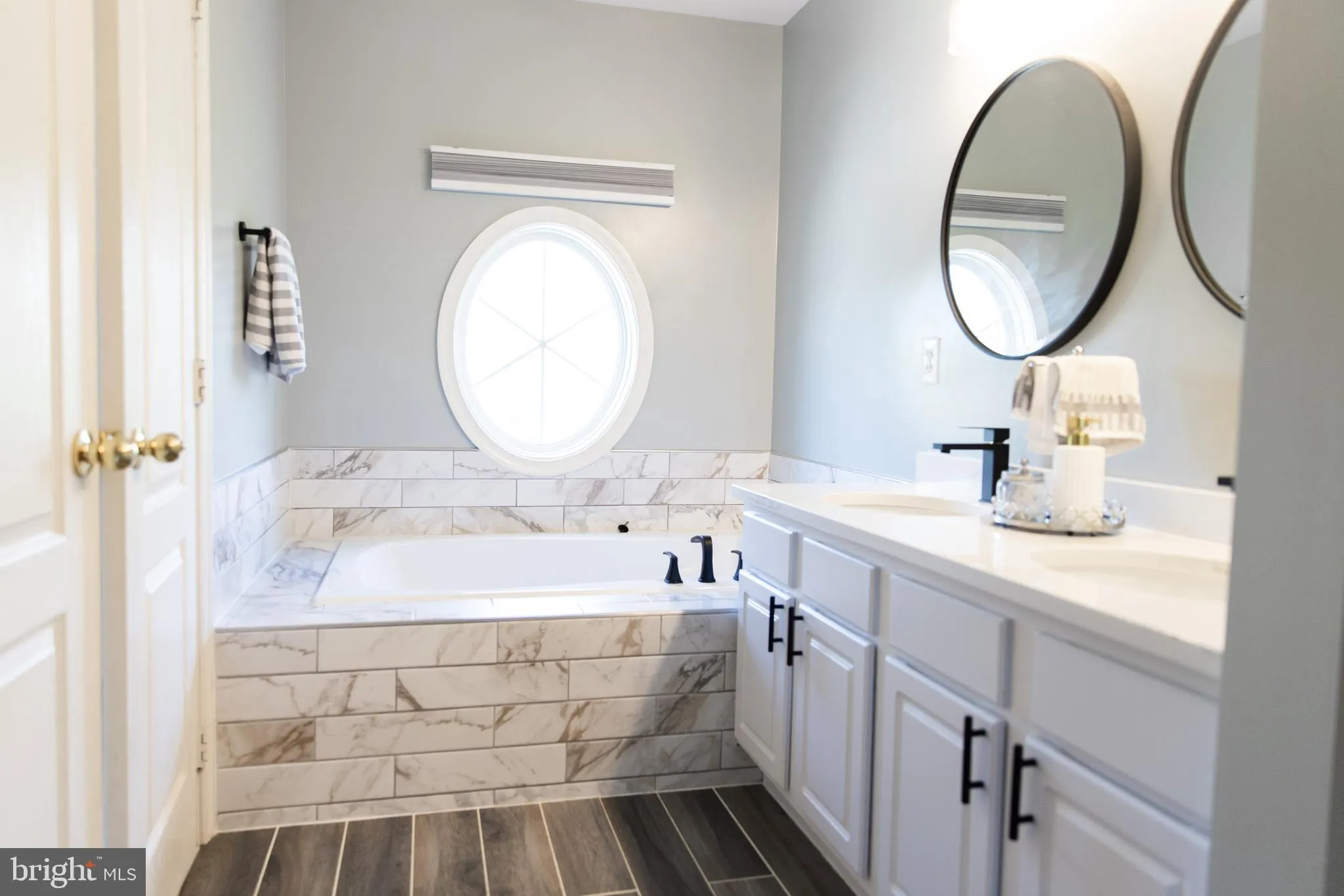 Clarksburg, Maryland 20871, United States, 4 Bedrooms Bedrooms, ,4 BathroomsBathrooms,Residential,Active,167004