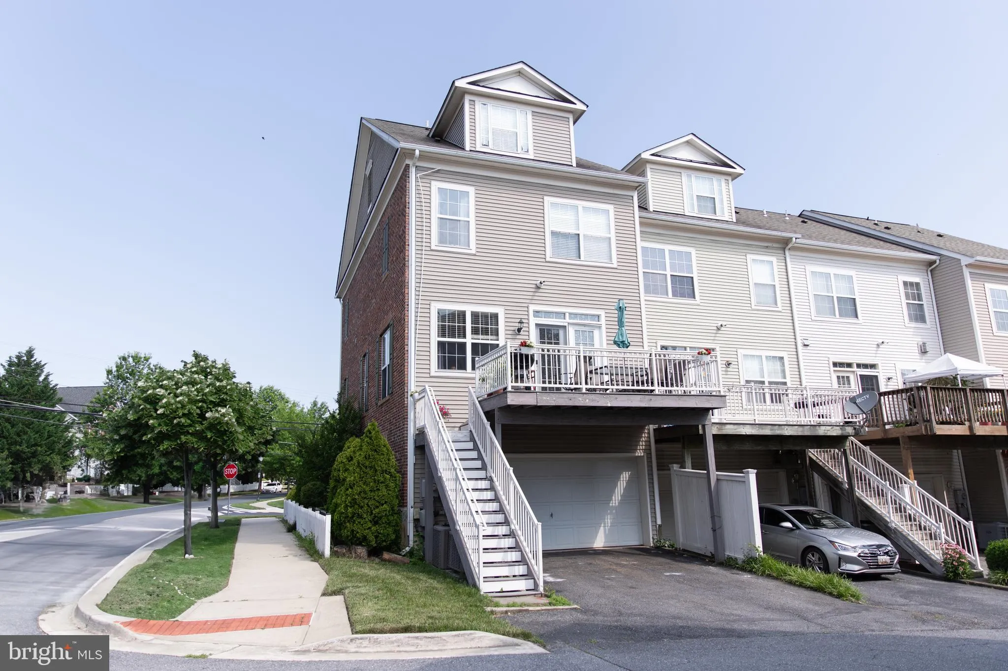 Clarksburg, Maryland 20871, United States, 4 Bedrooms Bedrooms, ,4 BathroomsBathrooms,Residential,Active,167004