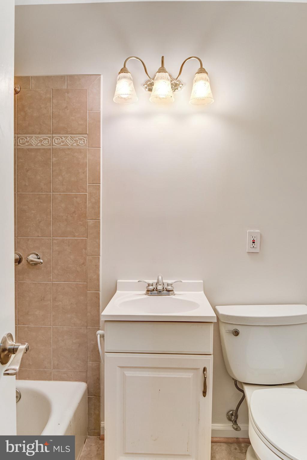 KINGS PARK WEST - Residential