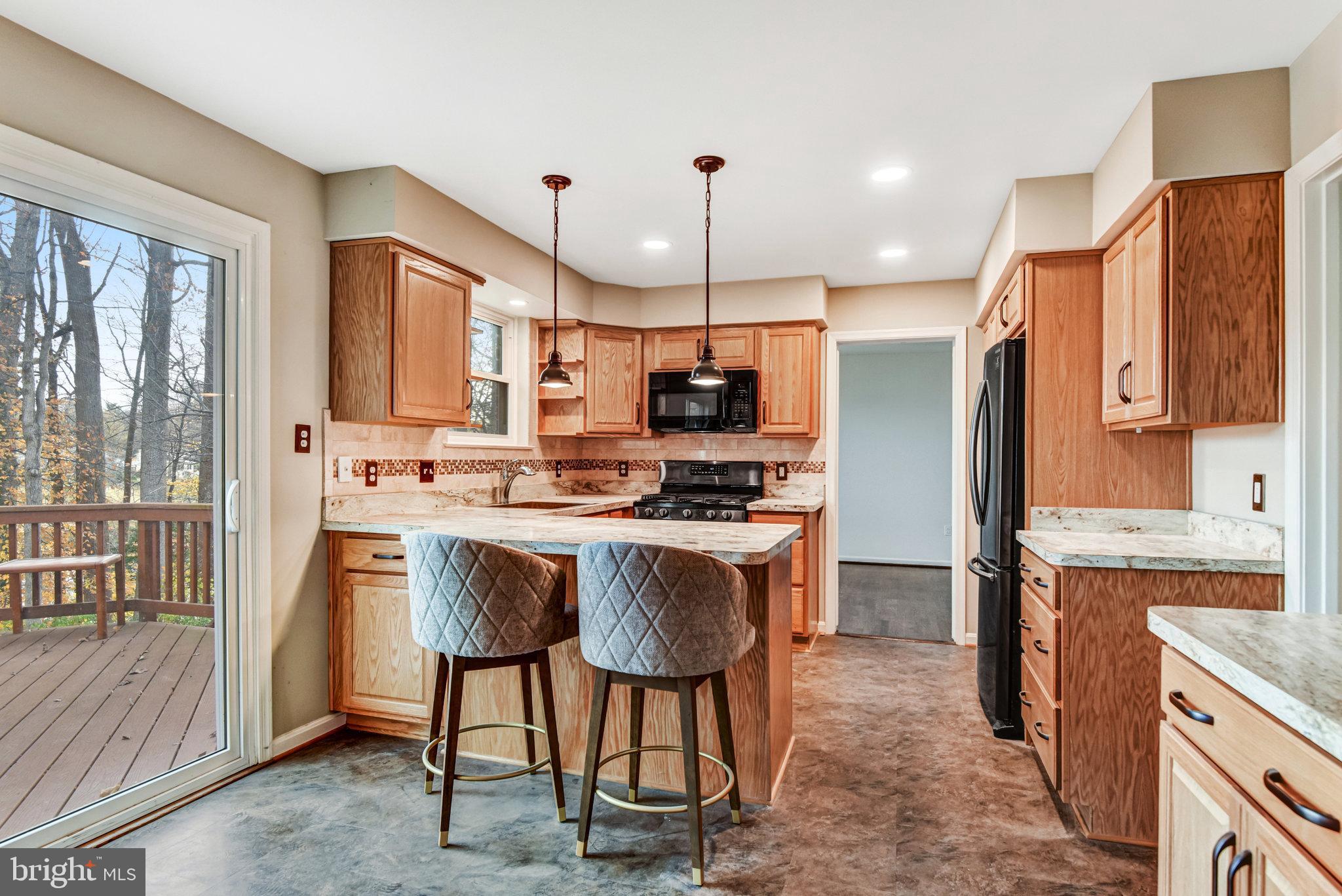 5370 GAINSBOROUGH DRIVE