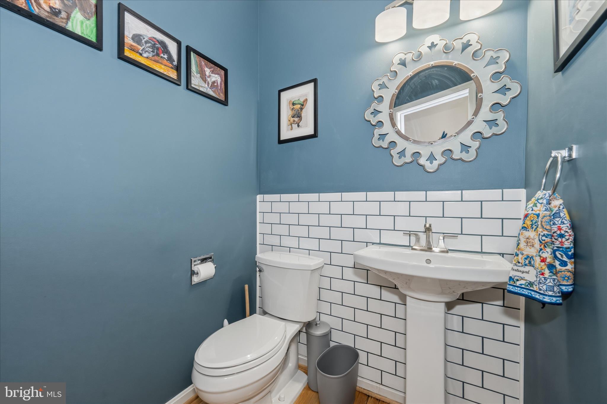 CRESTVIEW - Residential