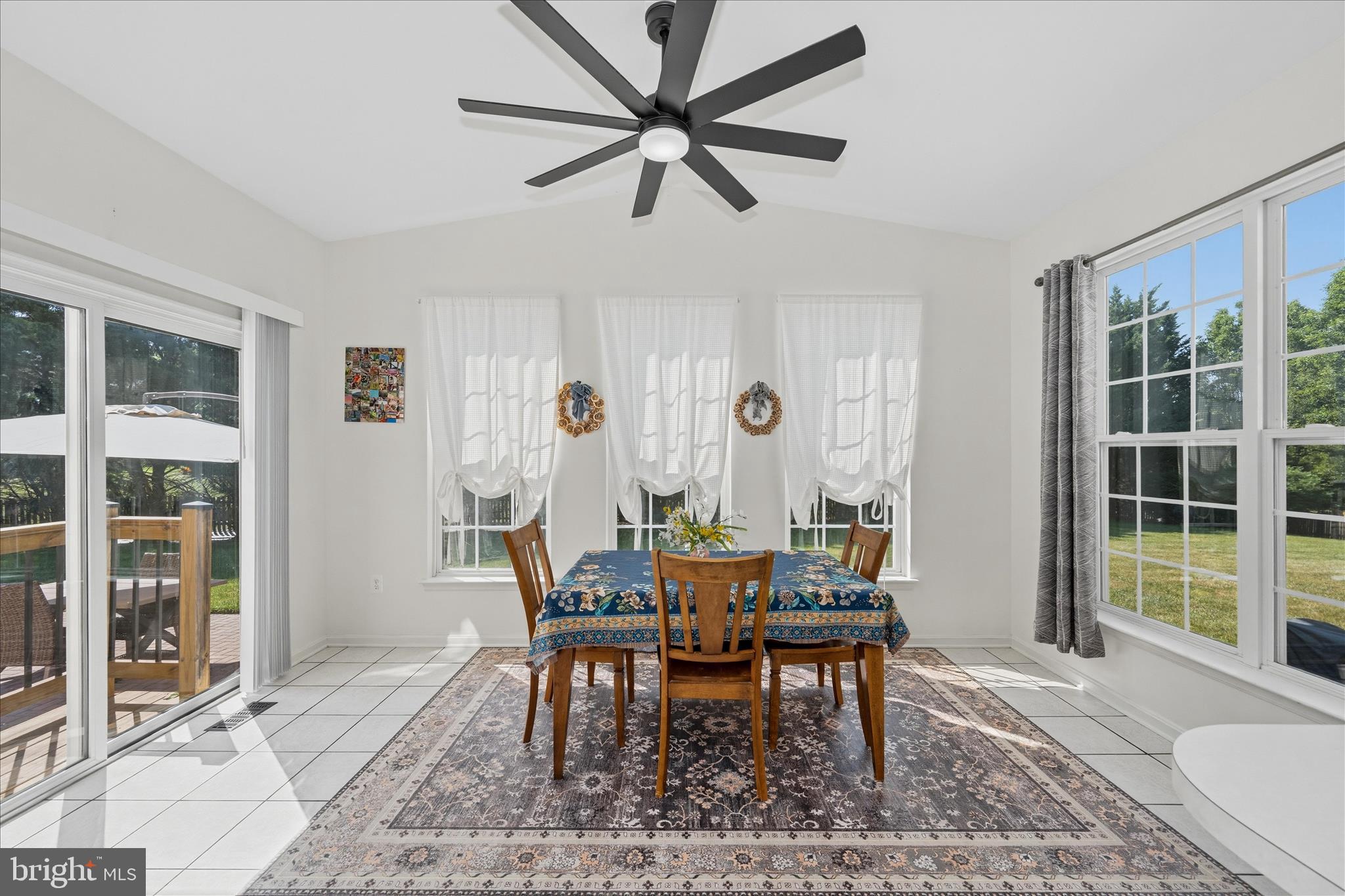 CRESTVIEW - Residential