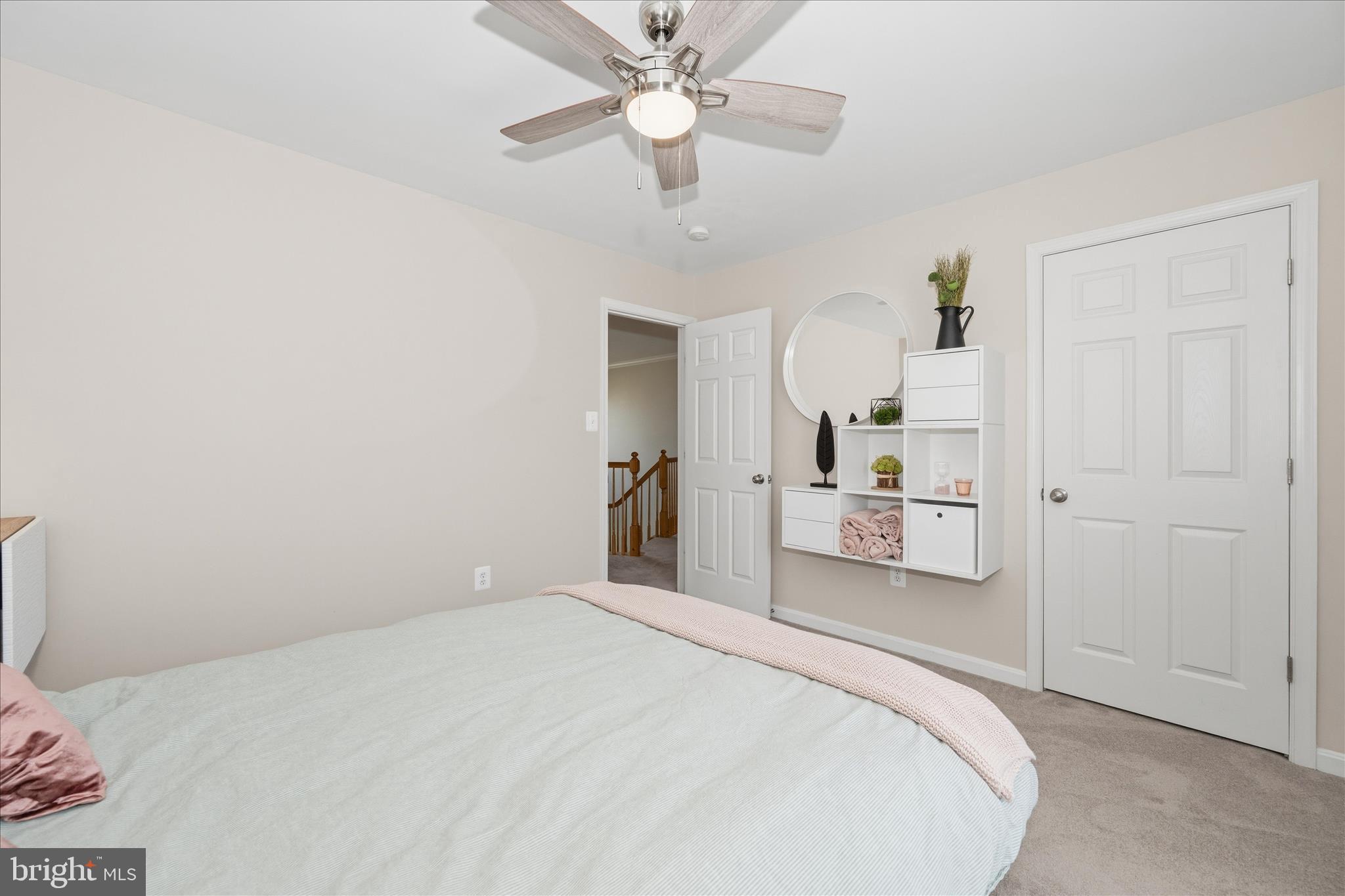 CRESTVIEW - Residential