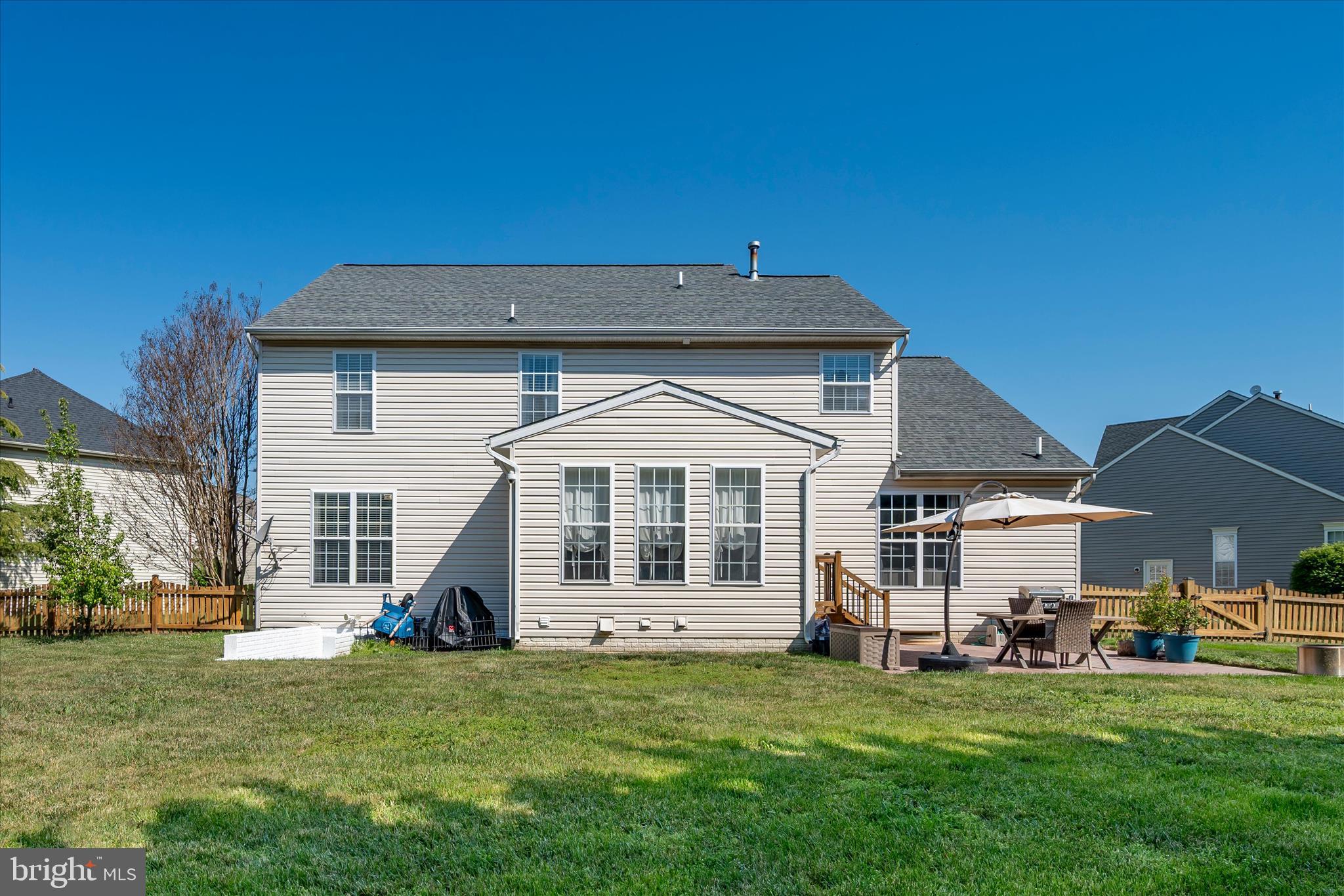 CRESTVIEW - Residential