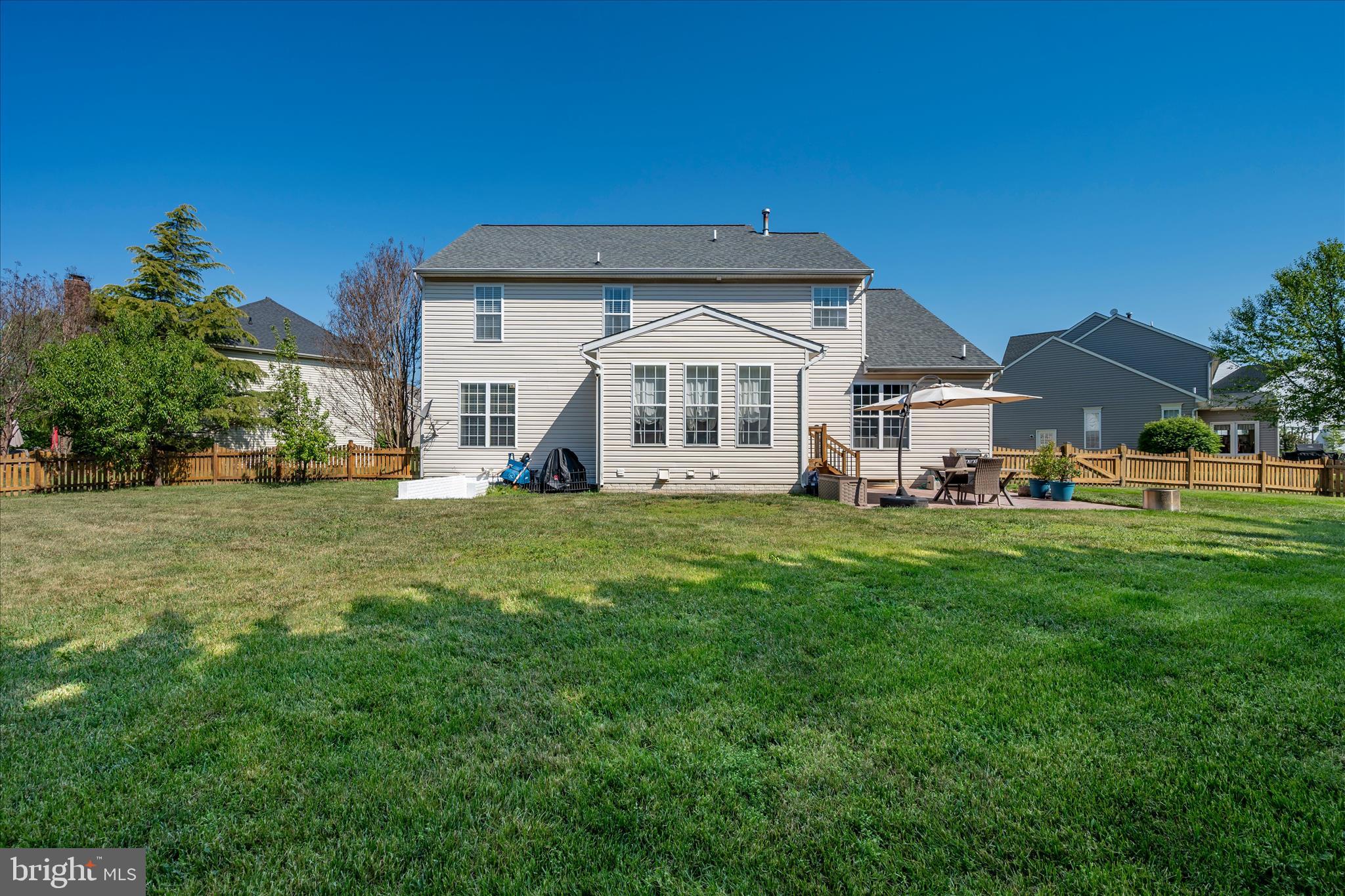 CRESTVIEW - Residential