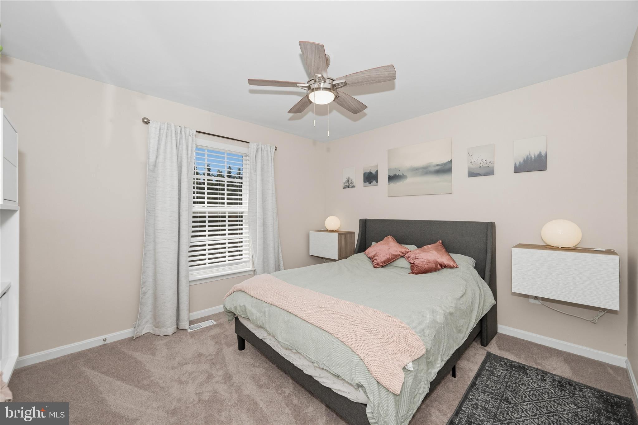 CRESTVIEW - Residential
