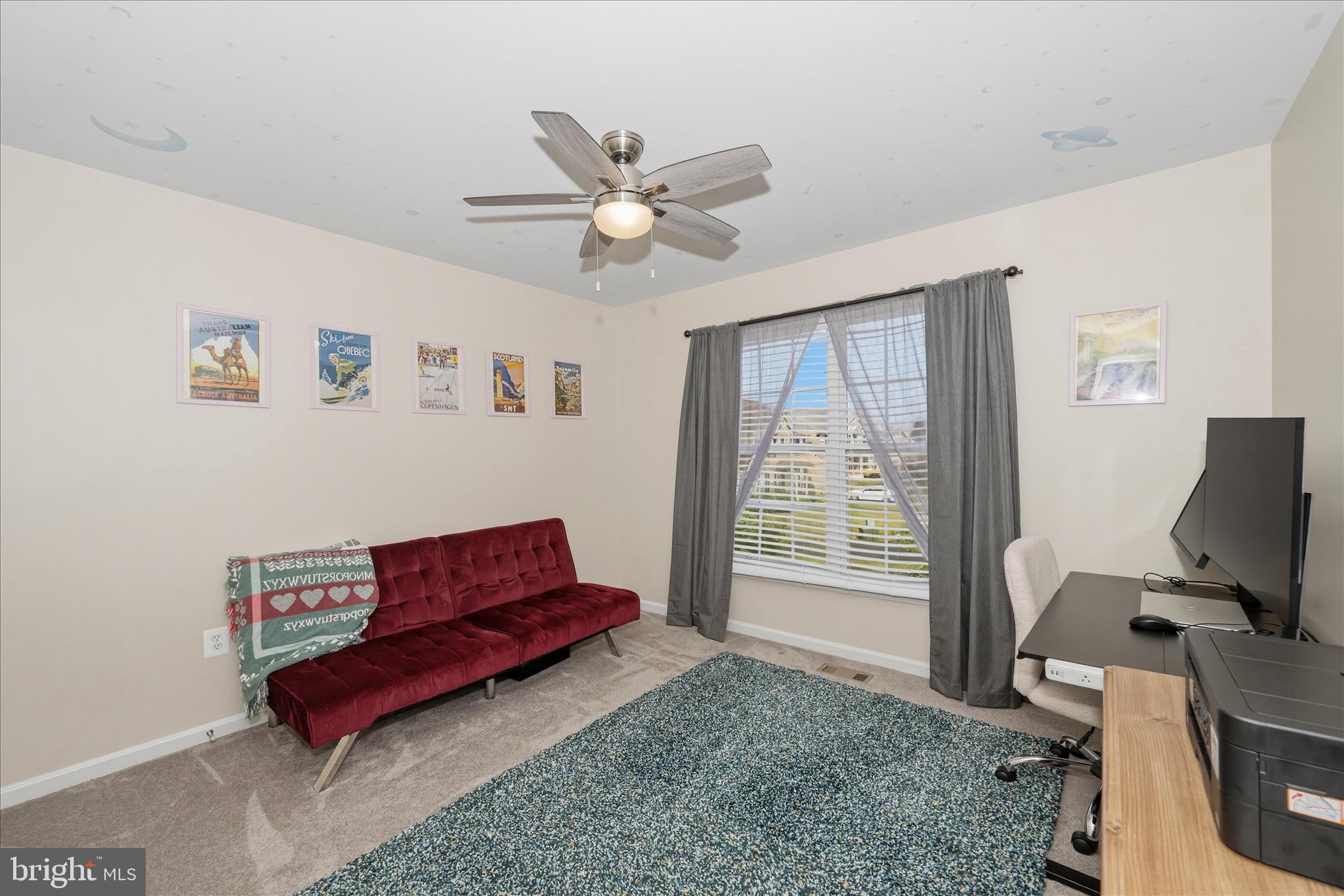 CRESTVIEW - Residential