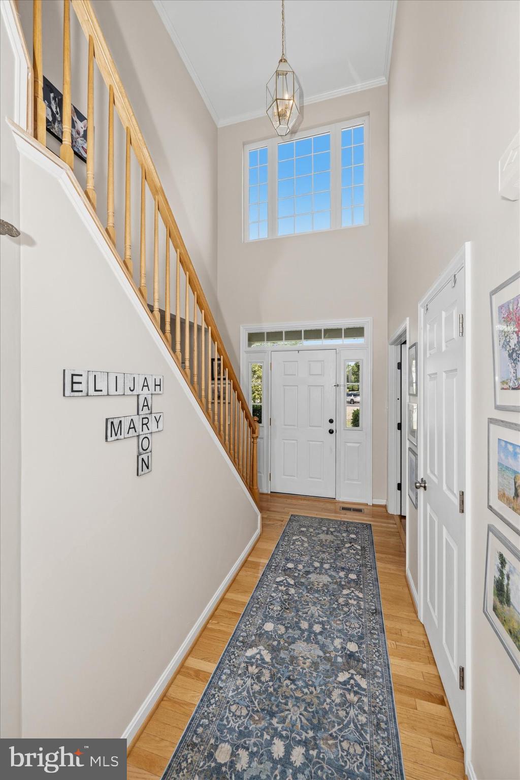 CRESTVIEW - Residential