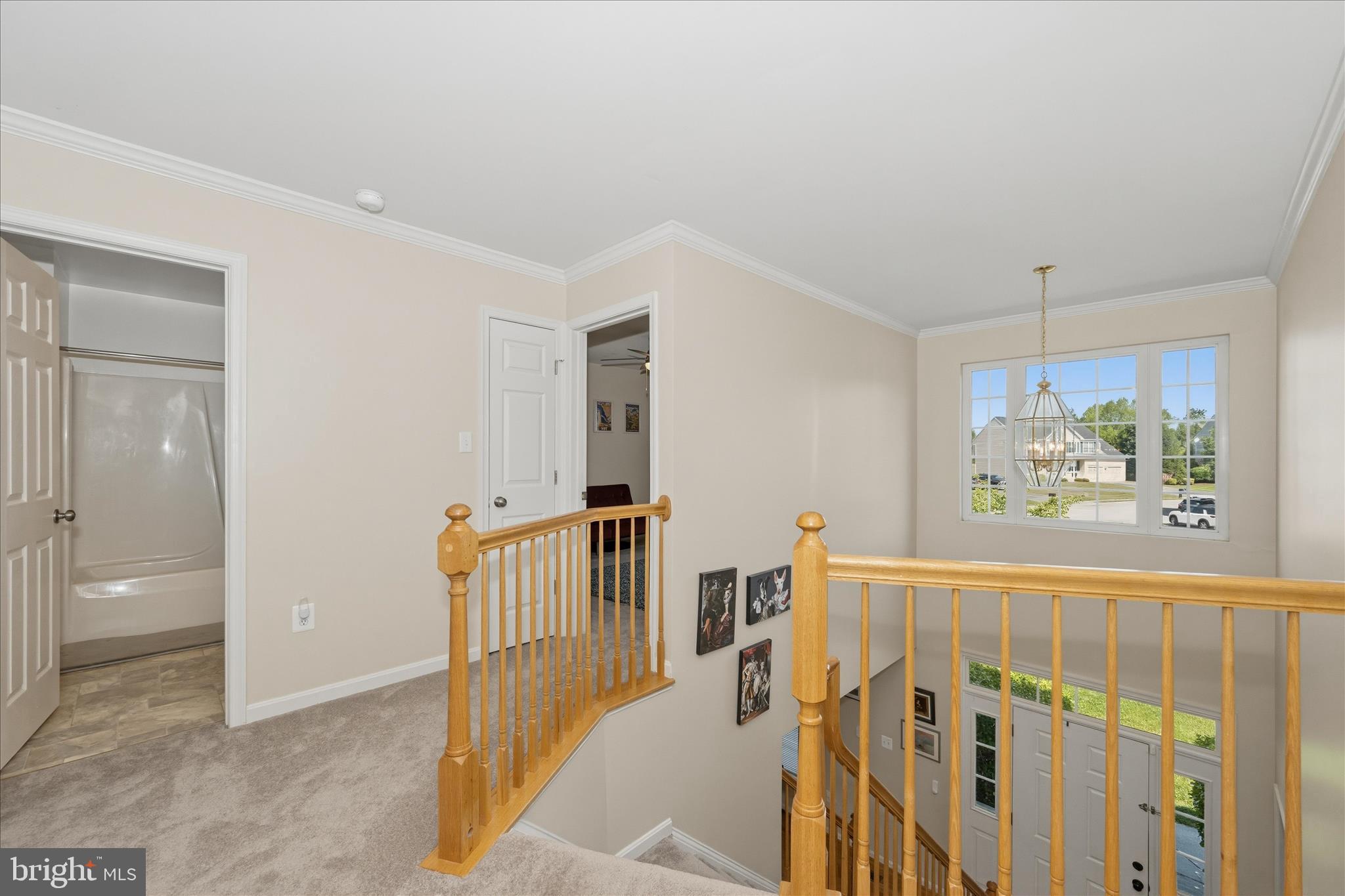 CRESTVIEW - Residential
