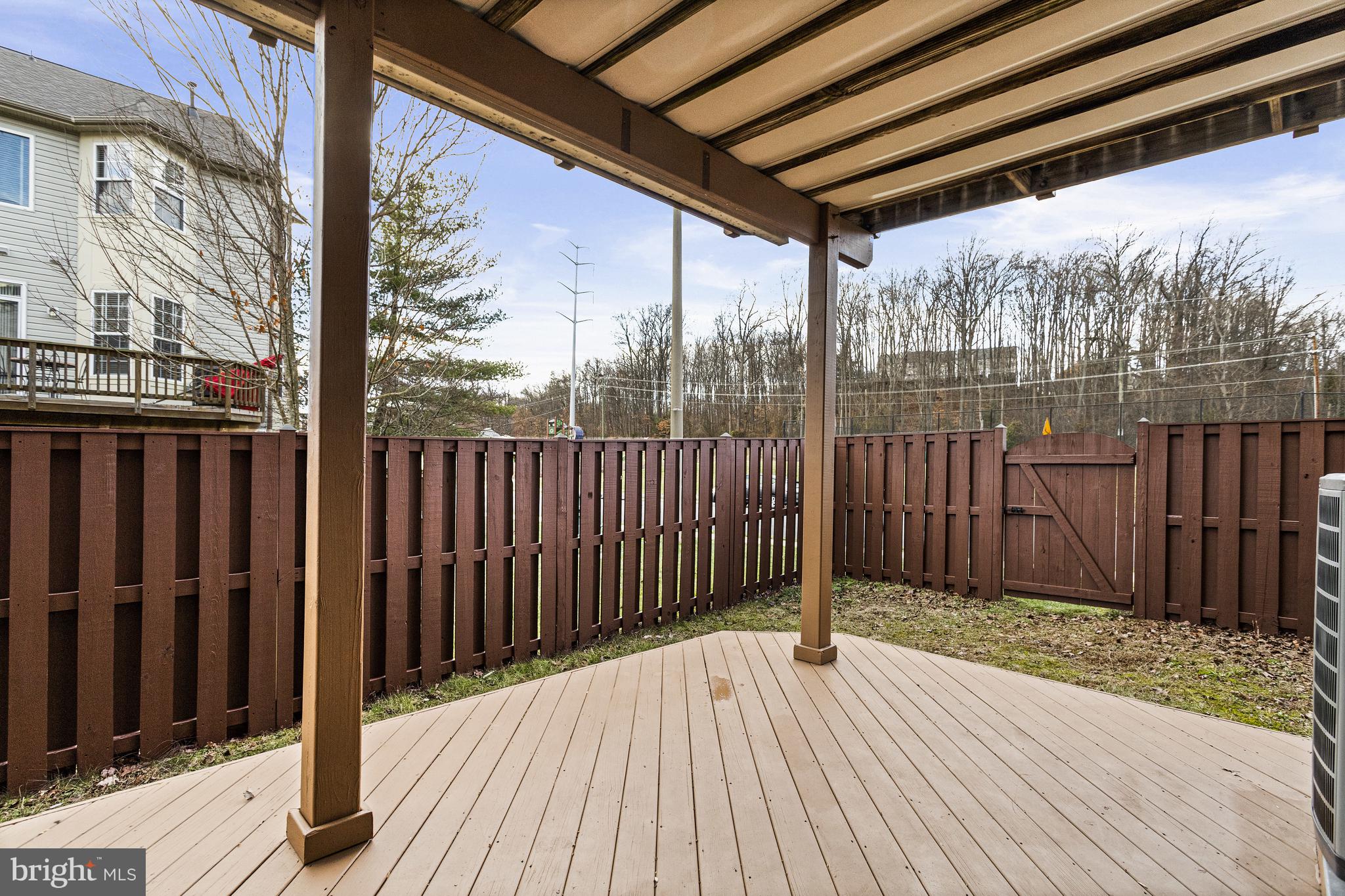 KINGSTOWNE - Residential