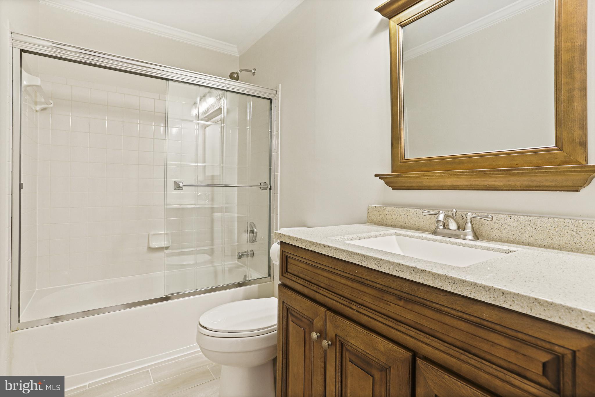 KINGSTOWNE - Residential