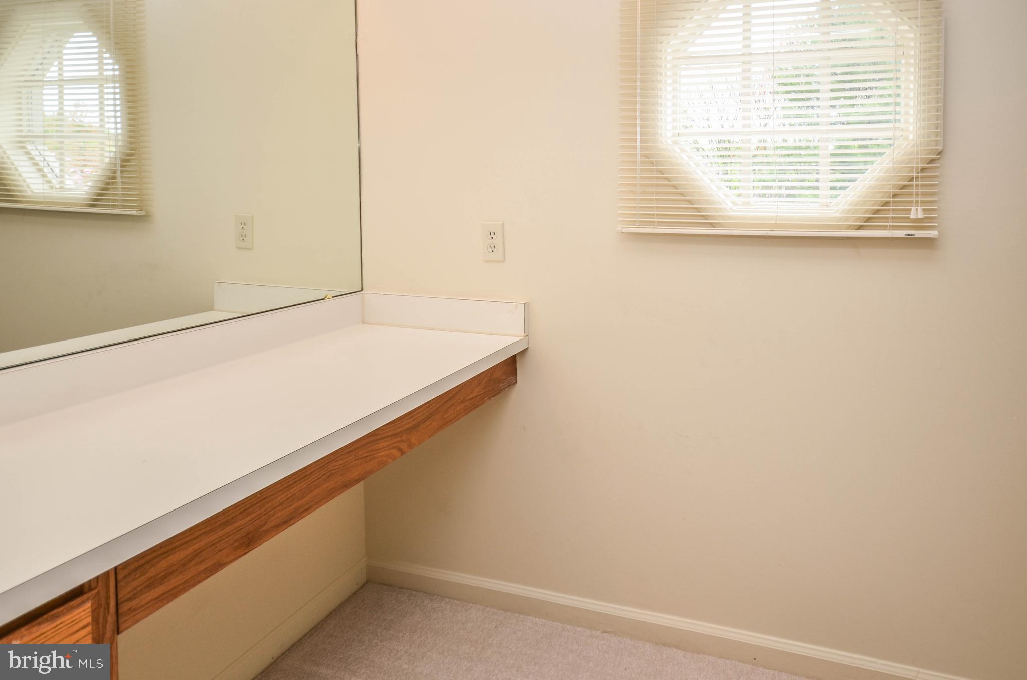 JAMES CREEK - Residential Lease