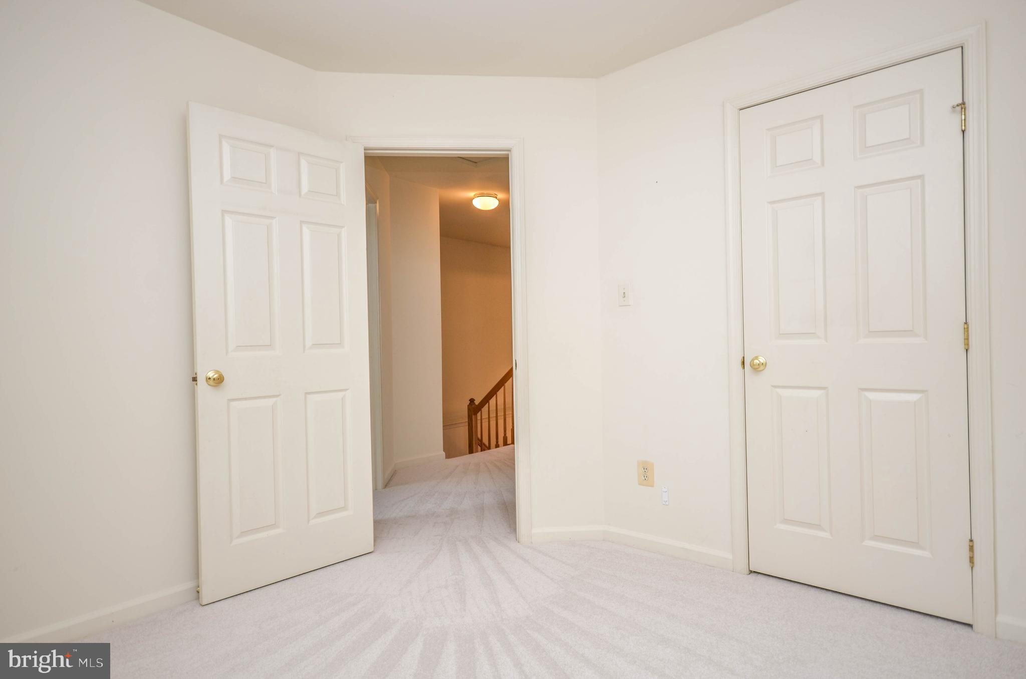 JAMES CREEK - Residential Lease