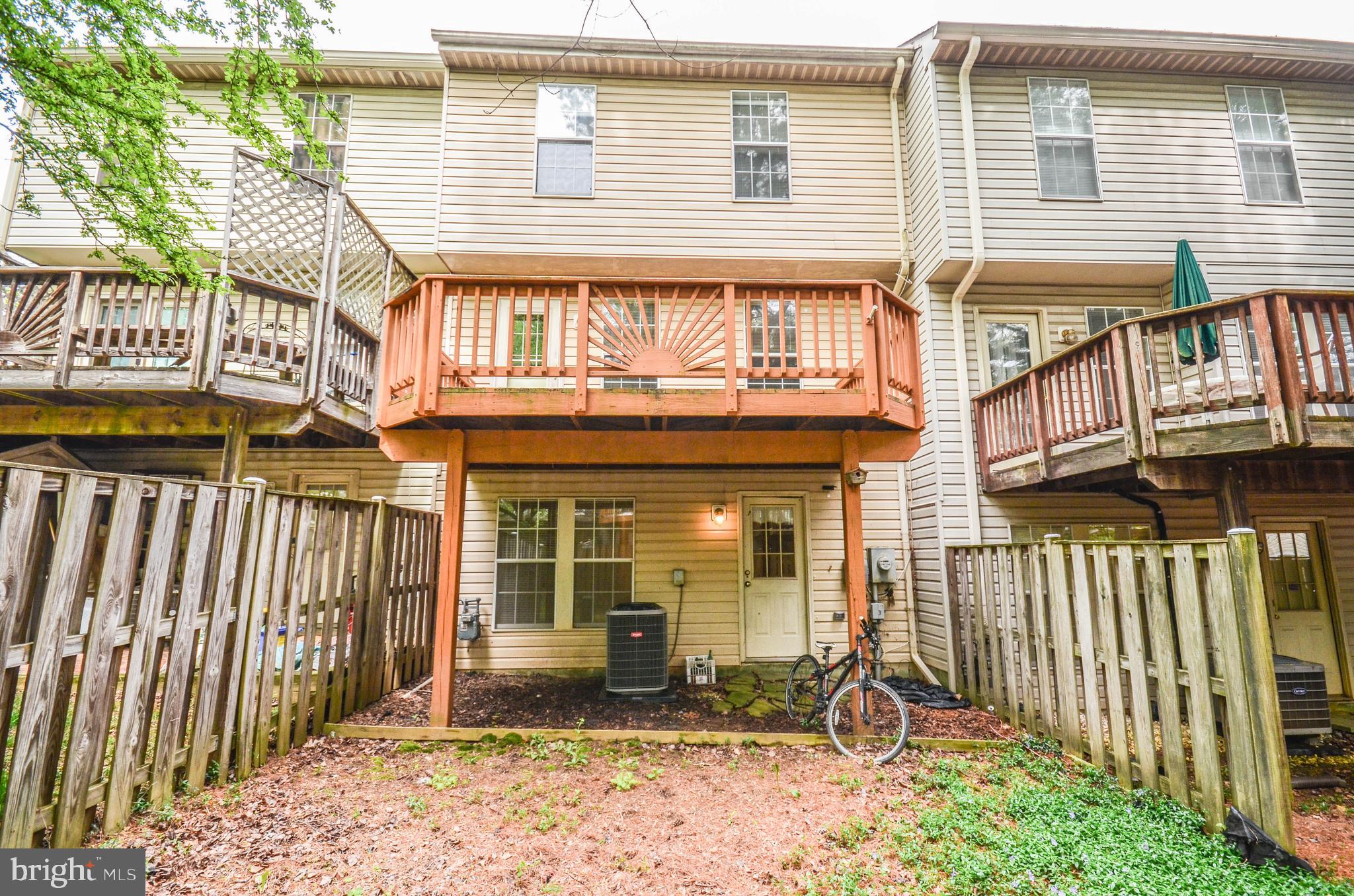 JAMES CREEK - Residential Lease