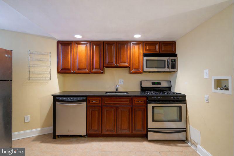 GRADUATE HOSPITAL - Residential