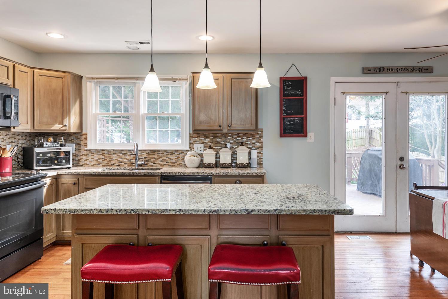 SUMMERWOOD - Residential