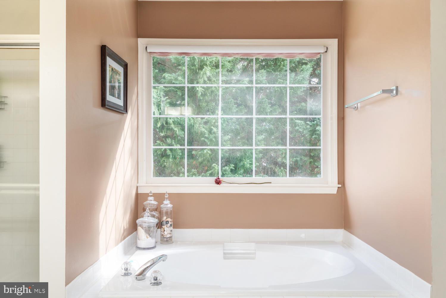 SUMMERWOOD - Residential