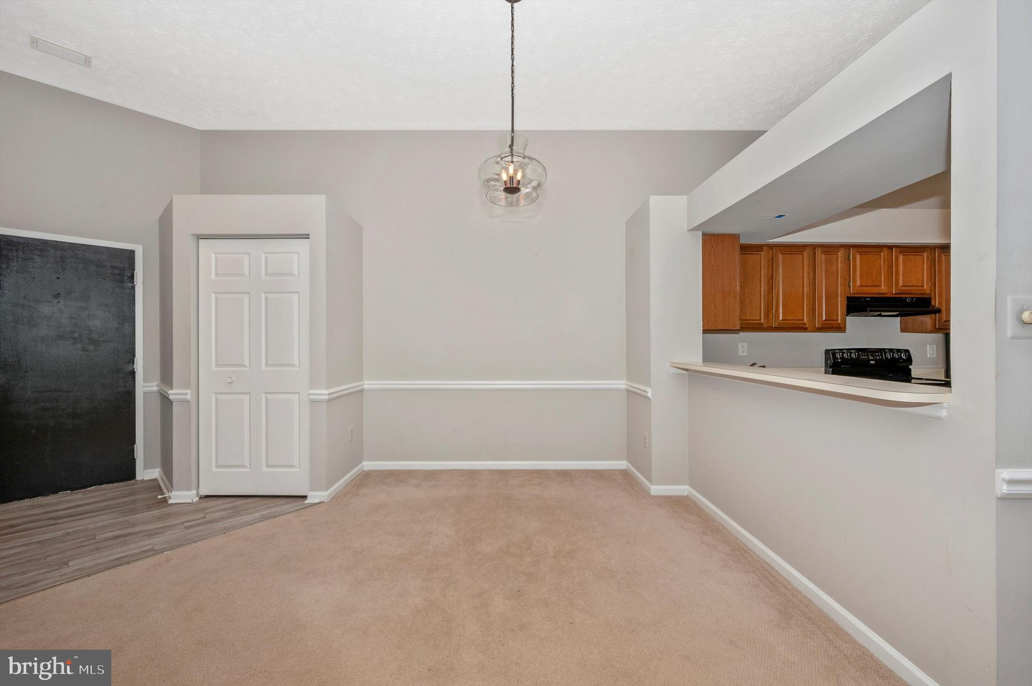 WATERS EDGE AT NORTH LAKE - Residential