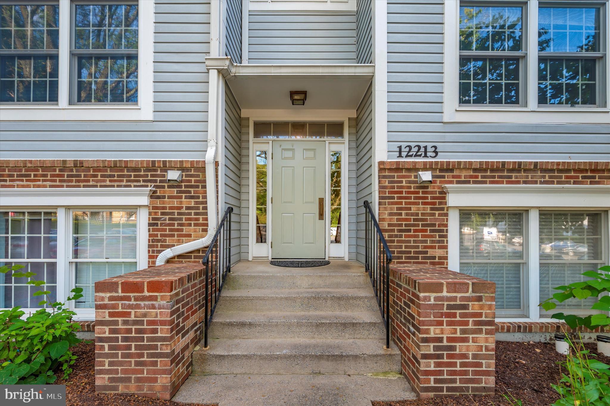 WATERS EDGE AT NORTH LAKE - Residential