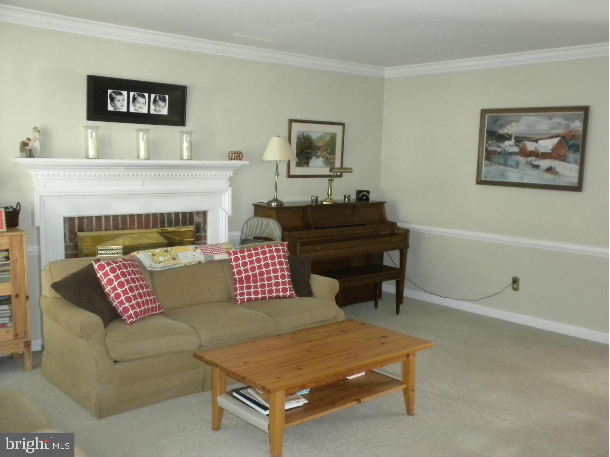 OLD BRIDGE ESTATES - Residential Lease