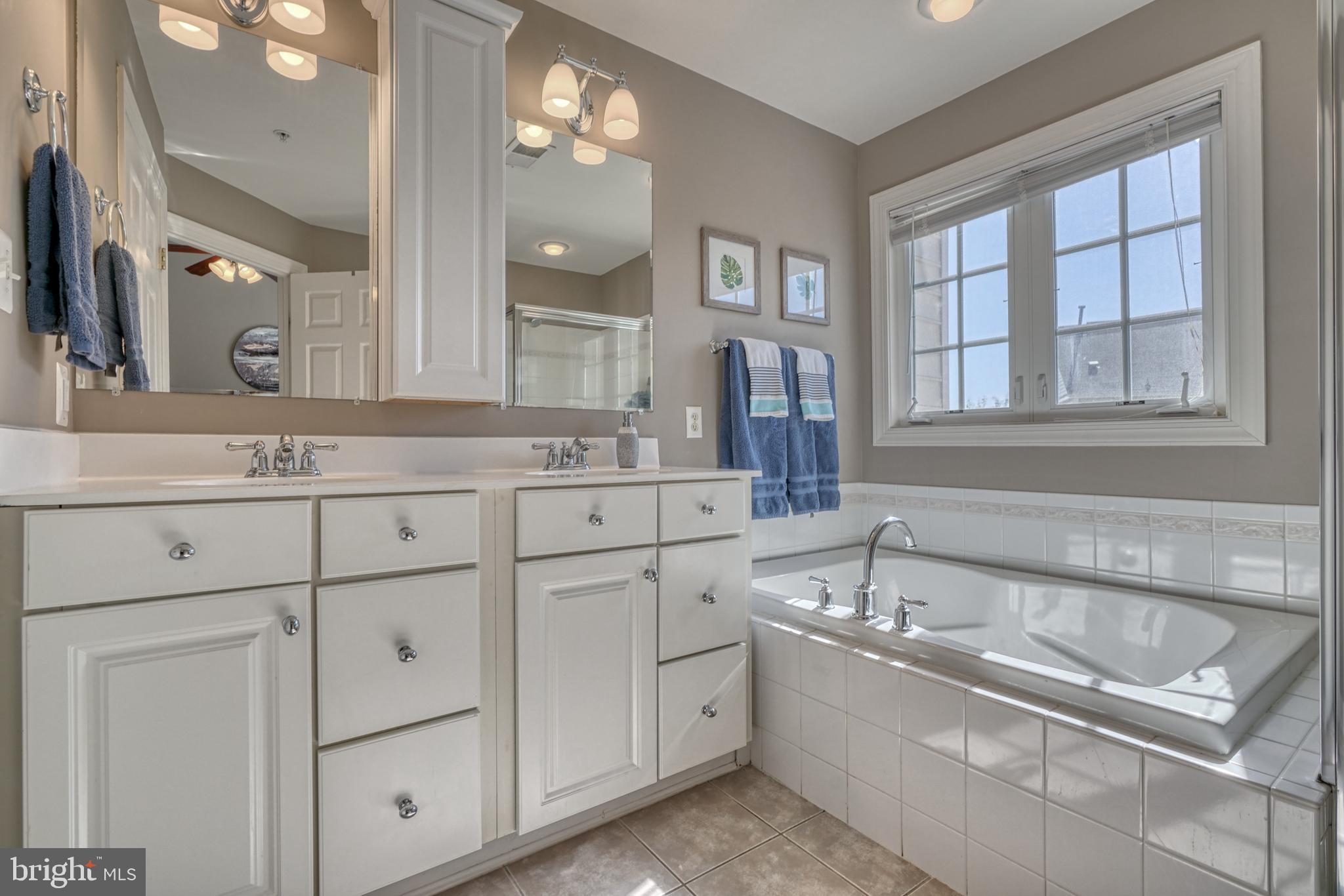 HONEYGO VILLAGE - Residential