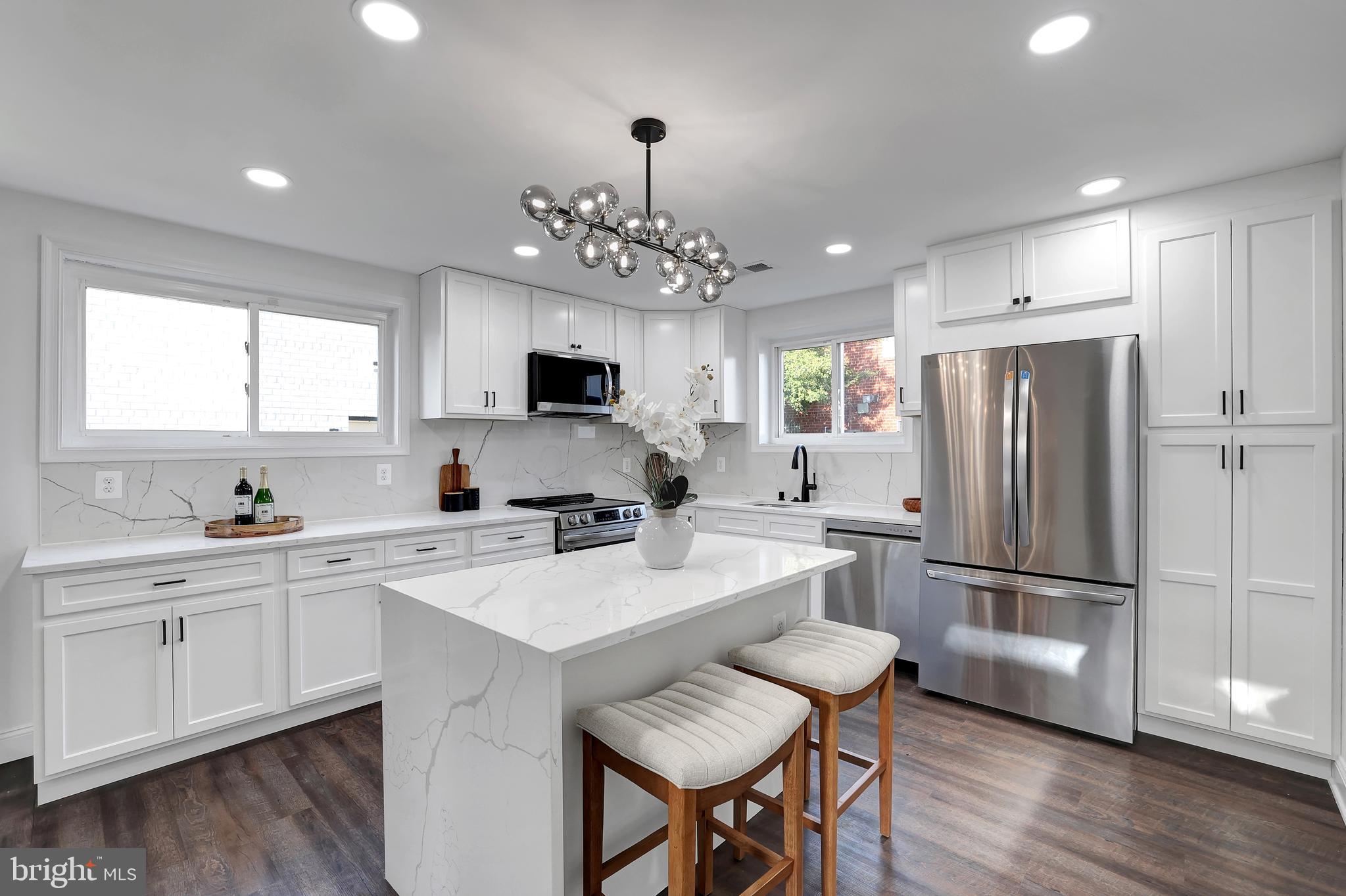 HILL CREST - Residential