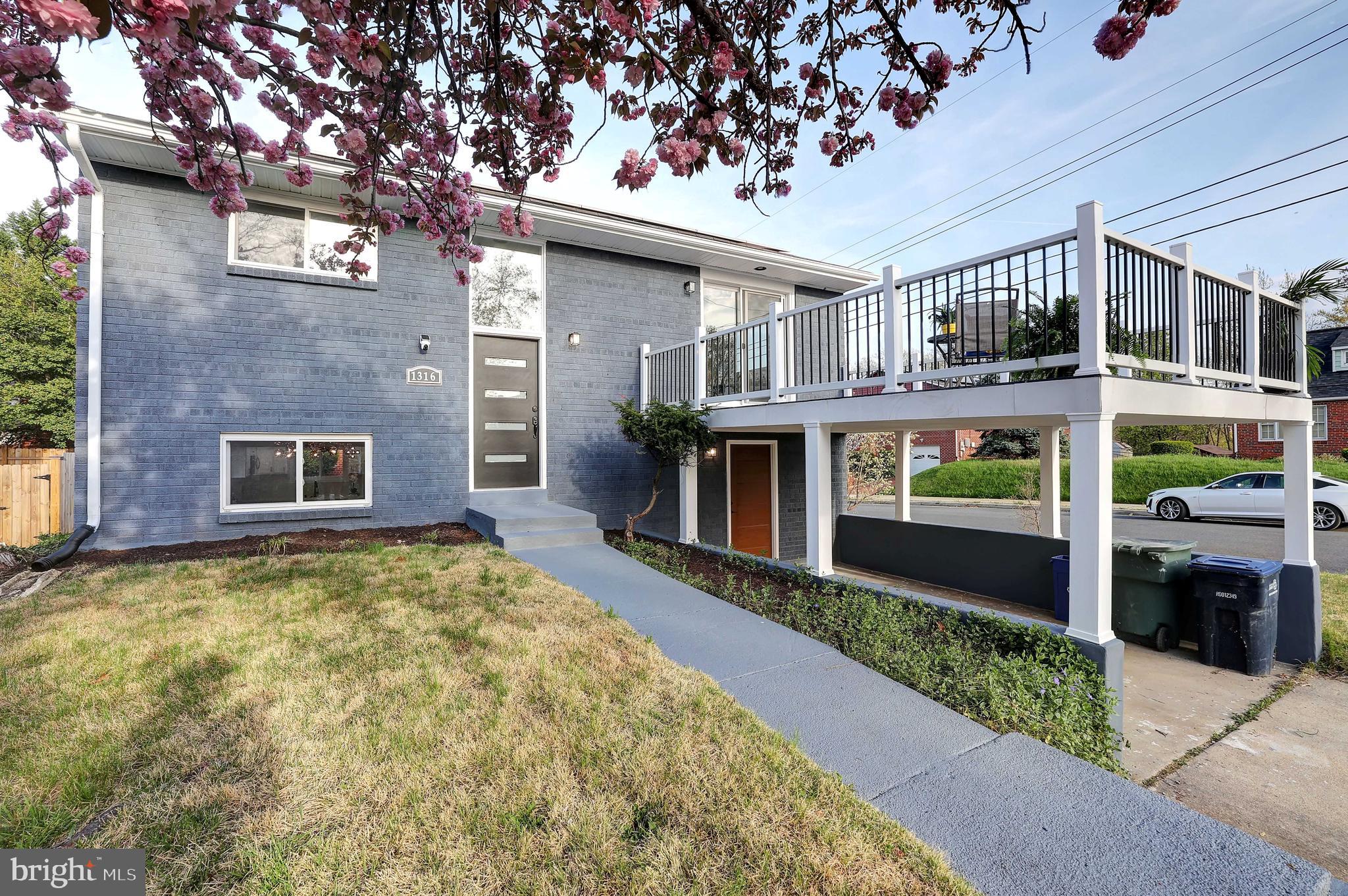 HILL CREST - Residential