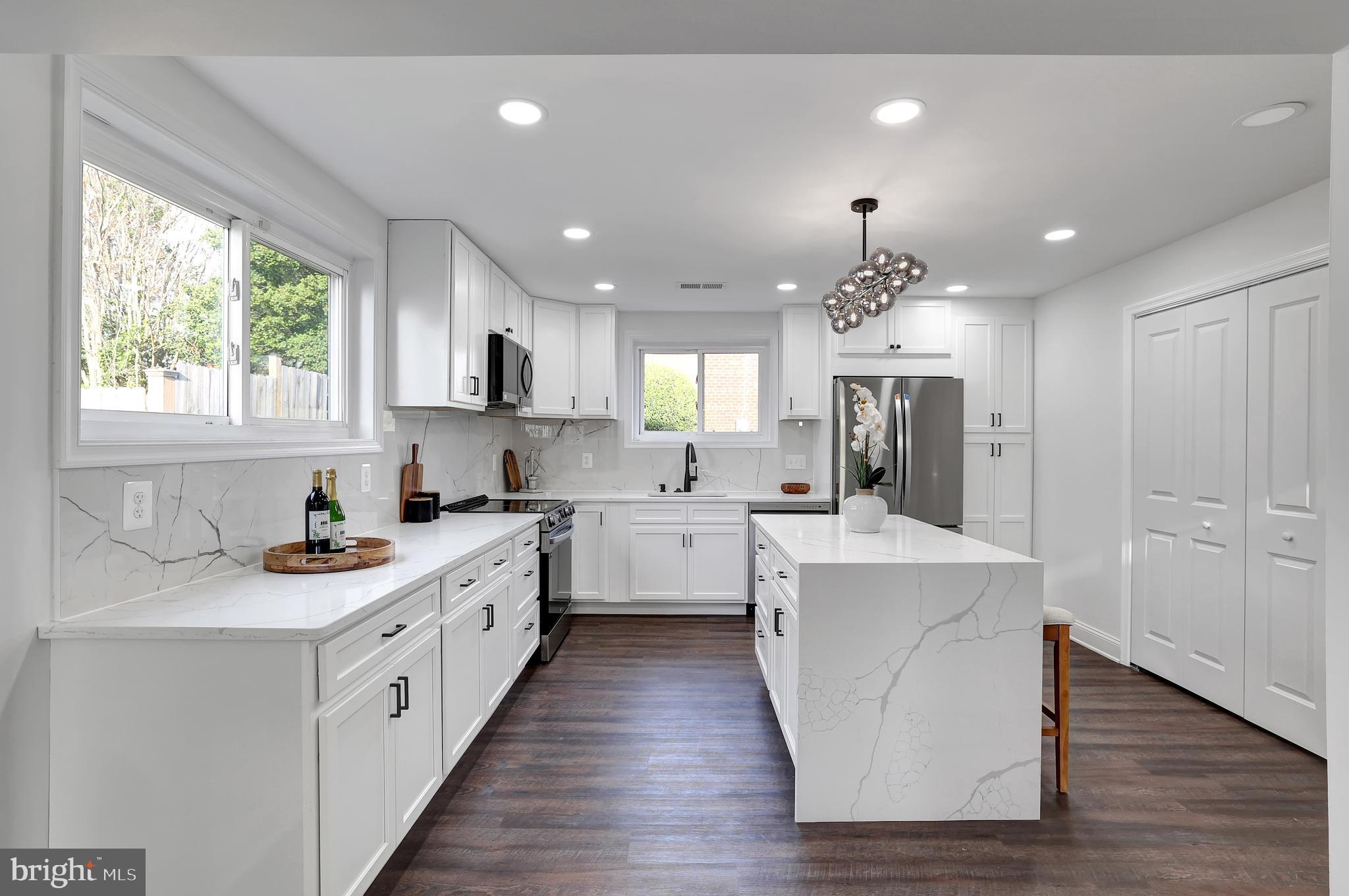 HILL CREST - Residential