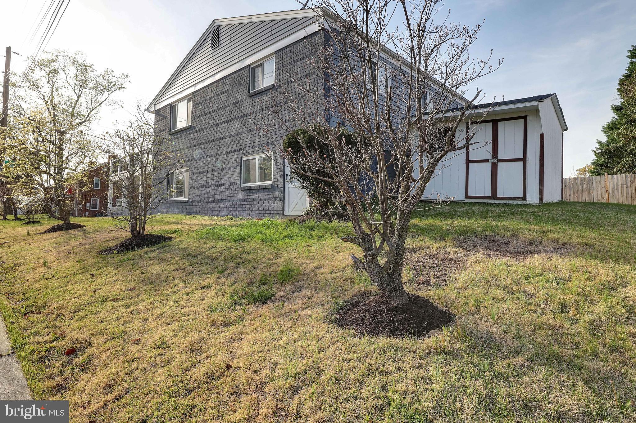 HILL CREST - Residential