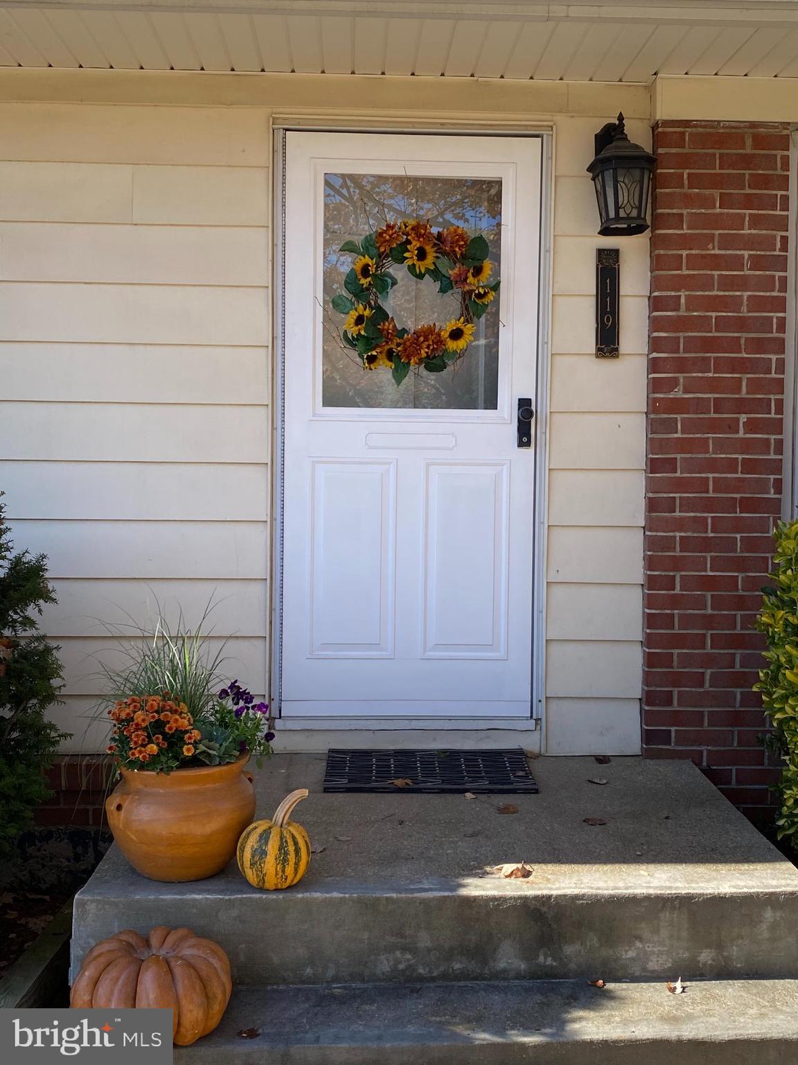 STONELEIGH - Residential